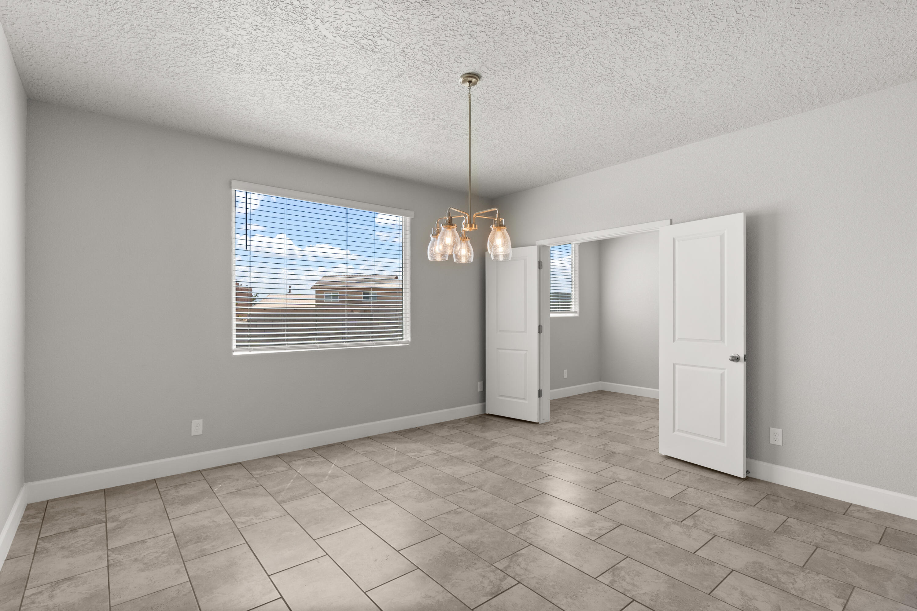 340 Pinnacle Drive SE