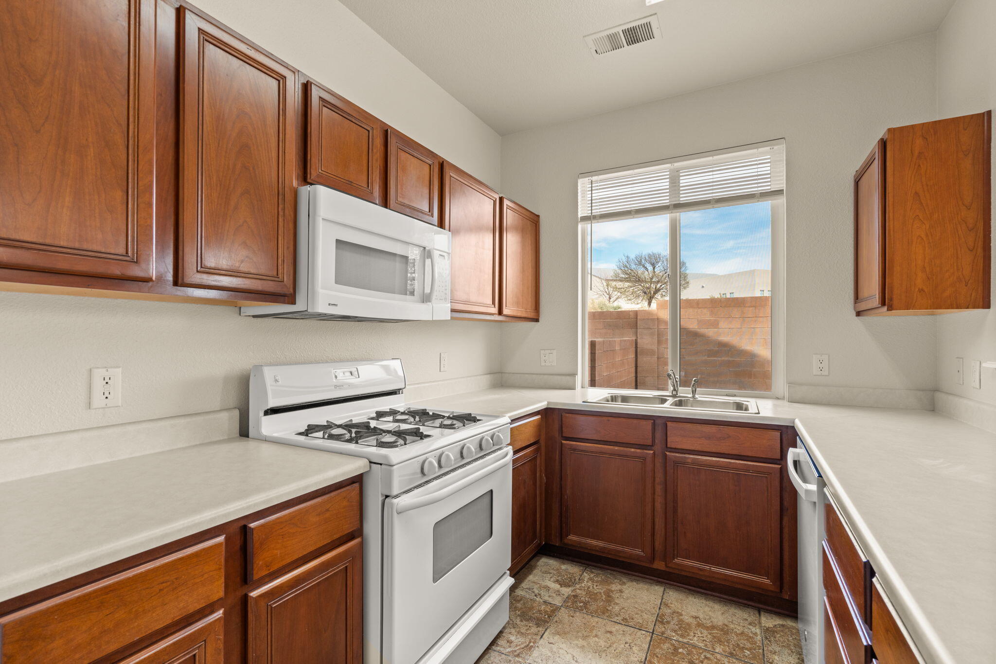 6501 San Antonio Drive NE 802