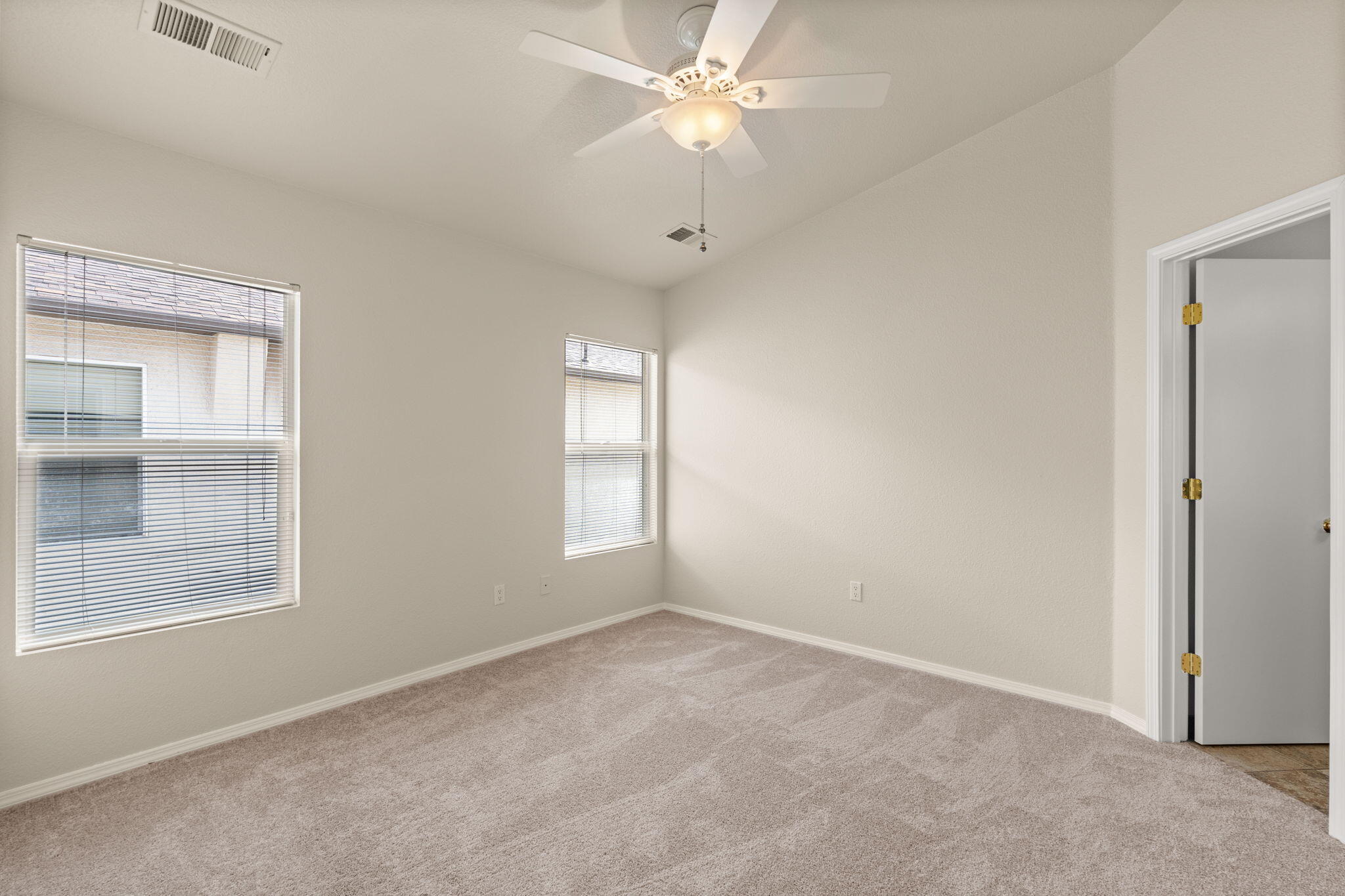 6501 San Antonio Drive NE 802