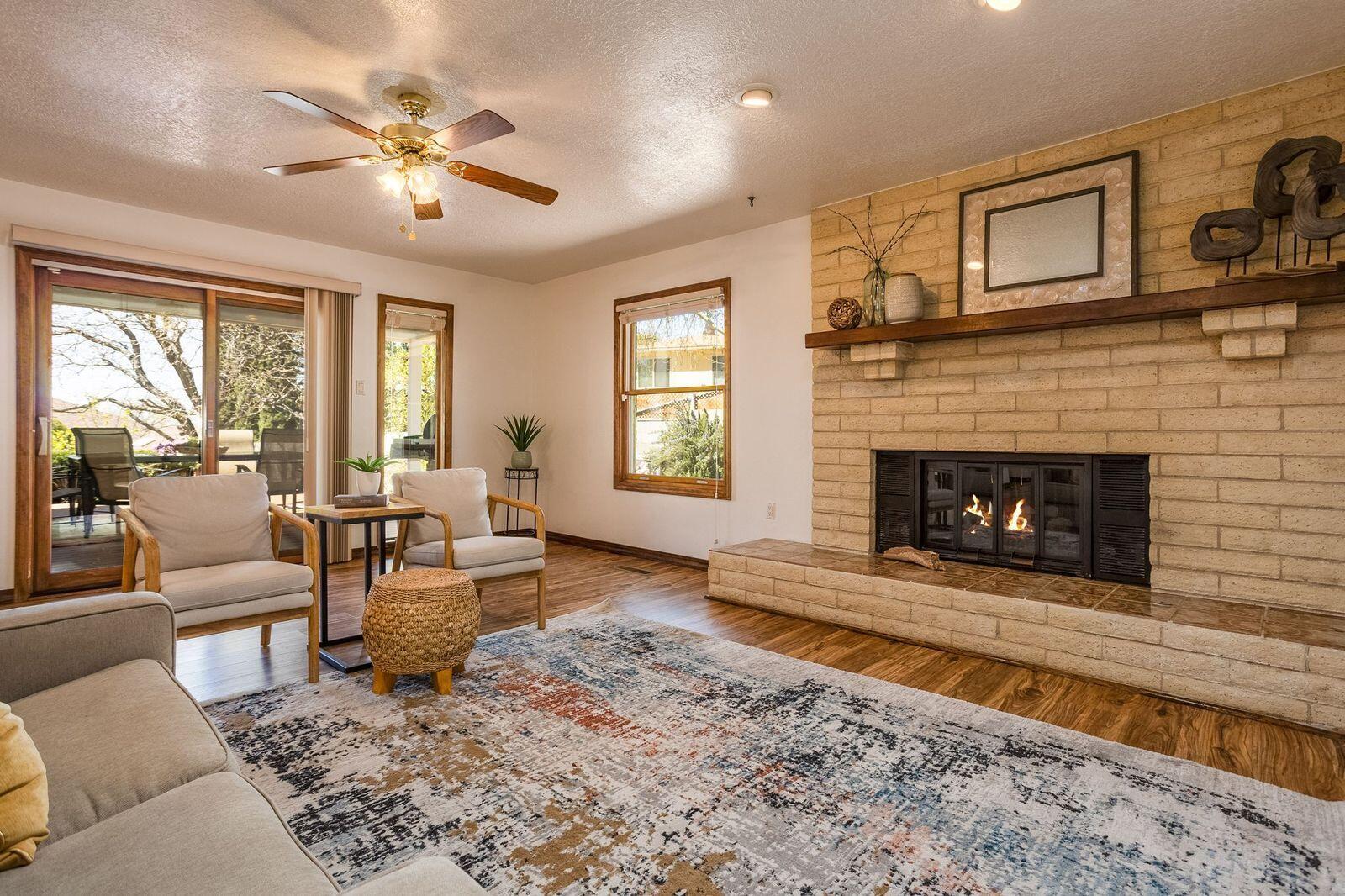 12905 Tierra Montanosa Court NE