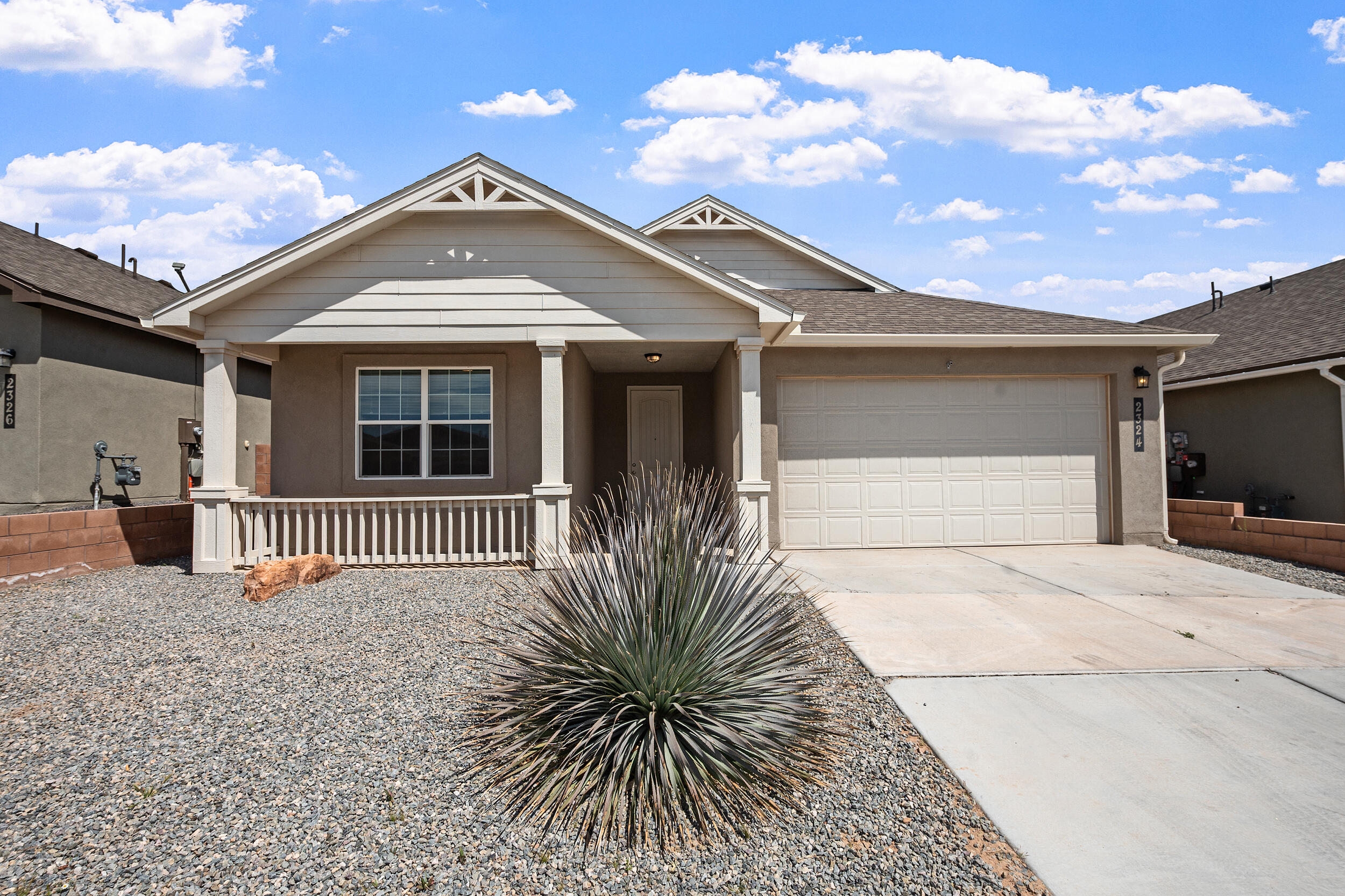 2324 Isabella Lane