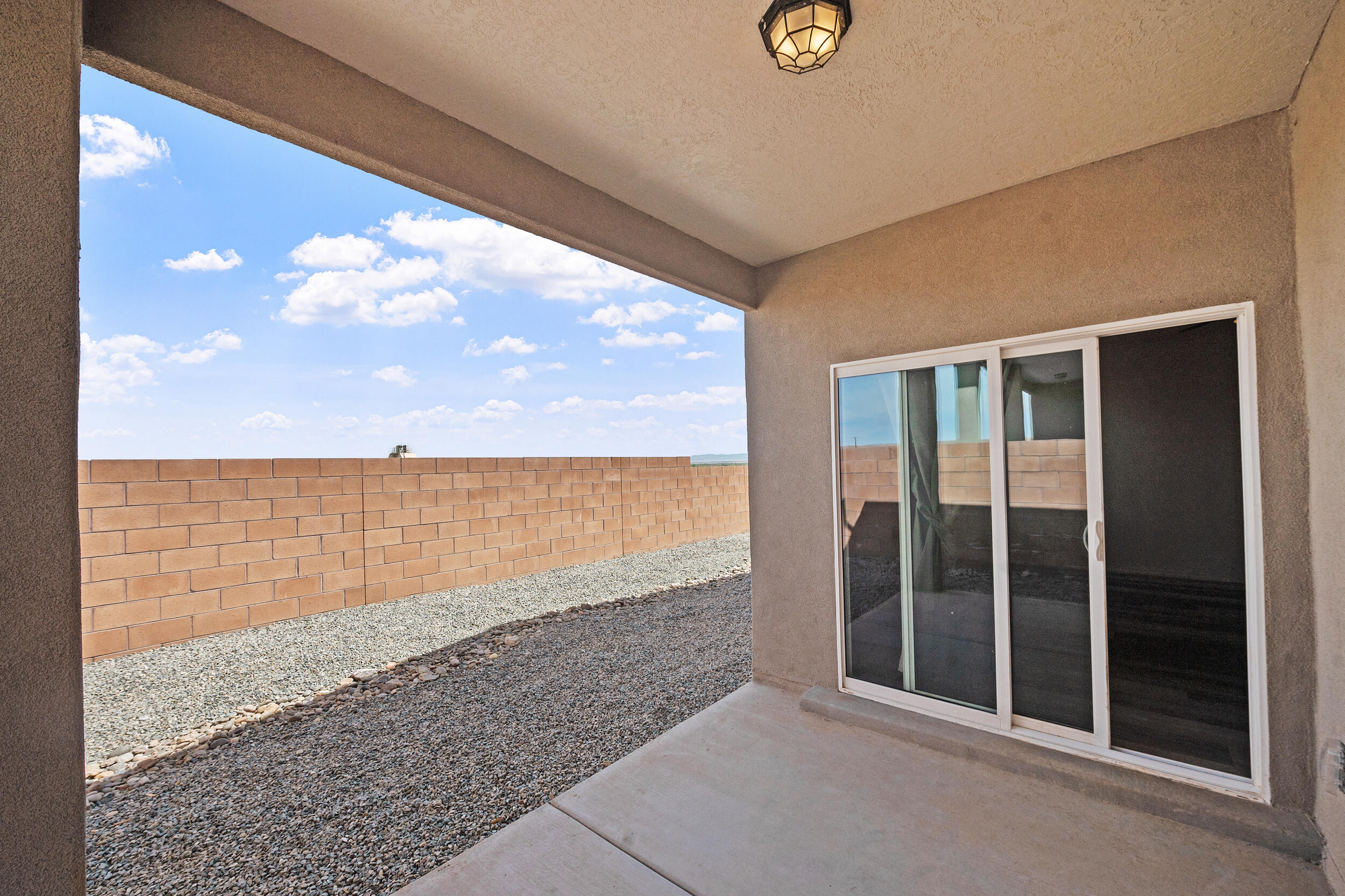 2324 Isabella Lane