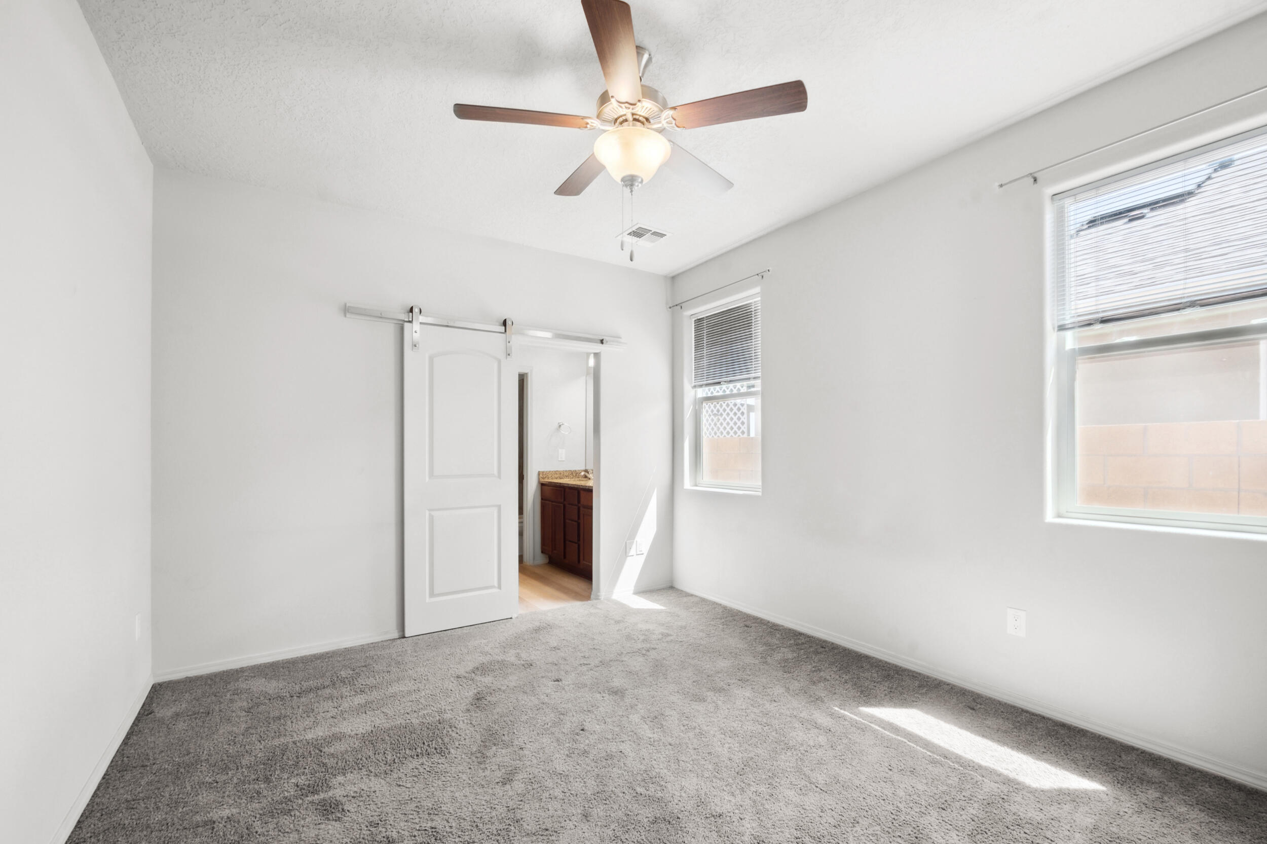 2324 Isabella Lane