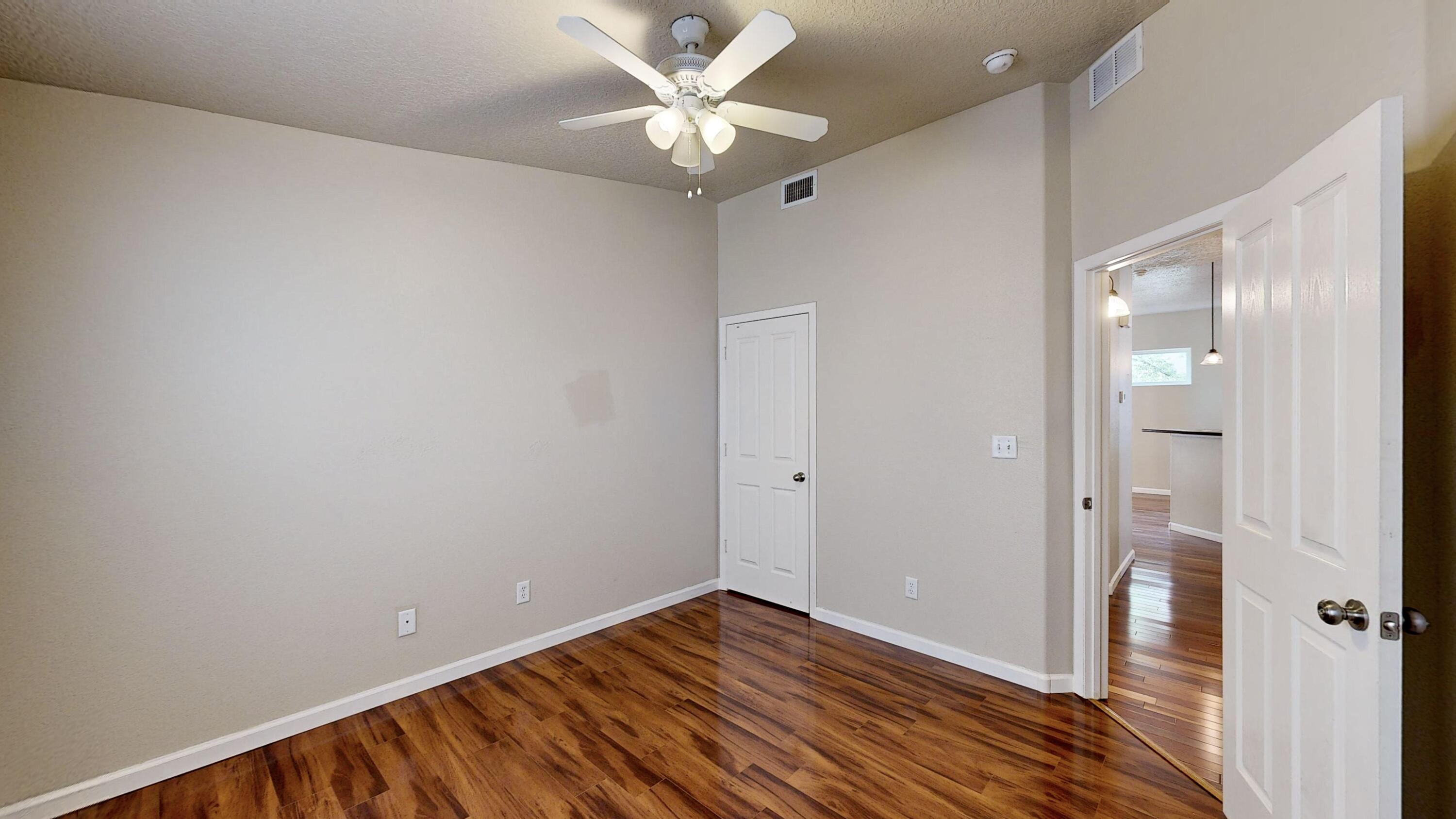 1448 Reynosa Loop SE