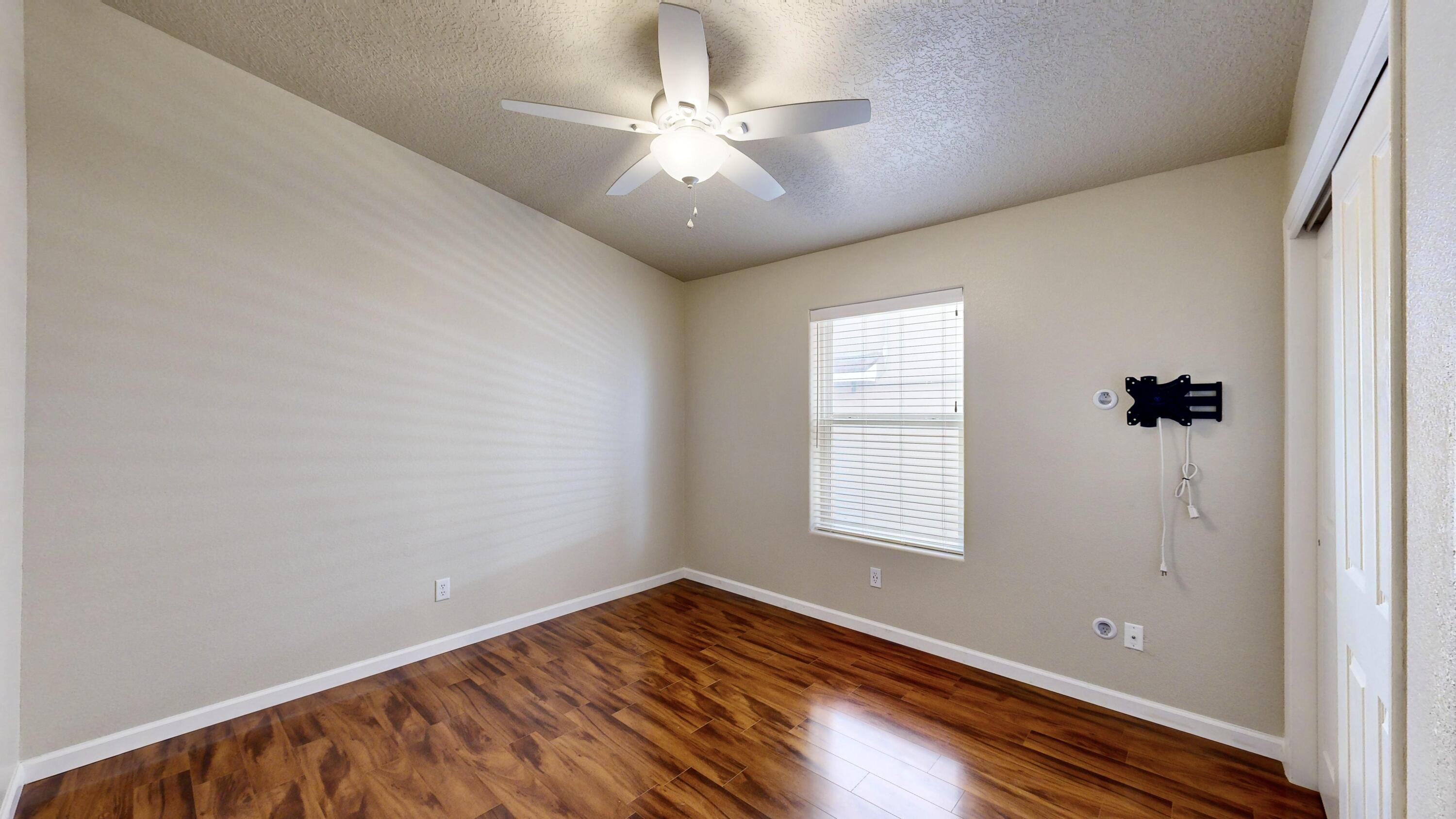 1448 Reynosa Loop SE