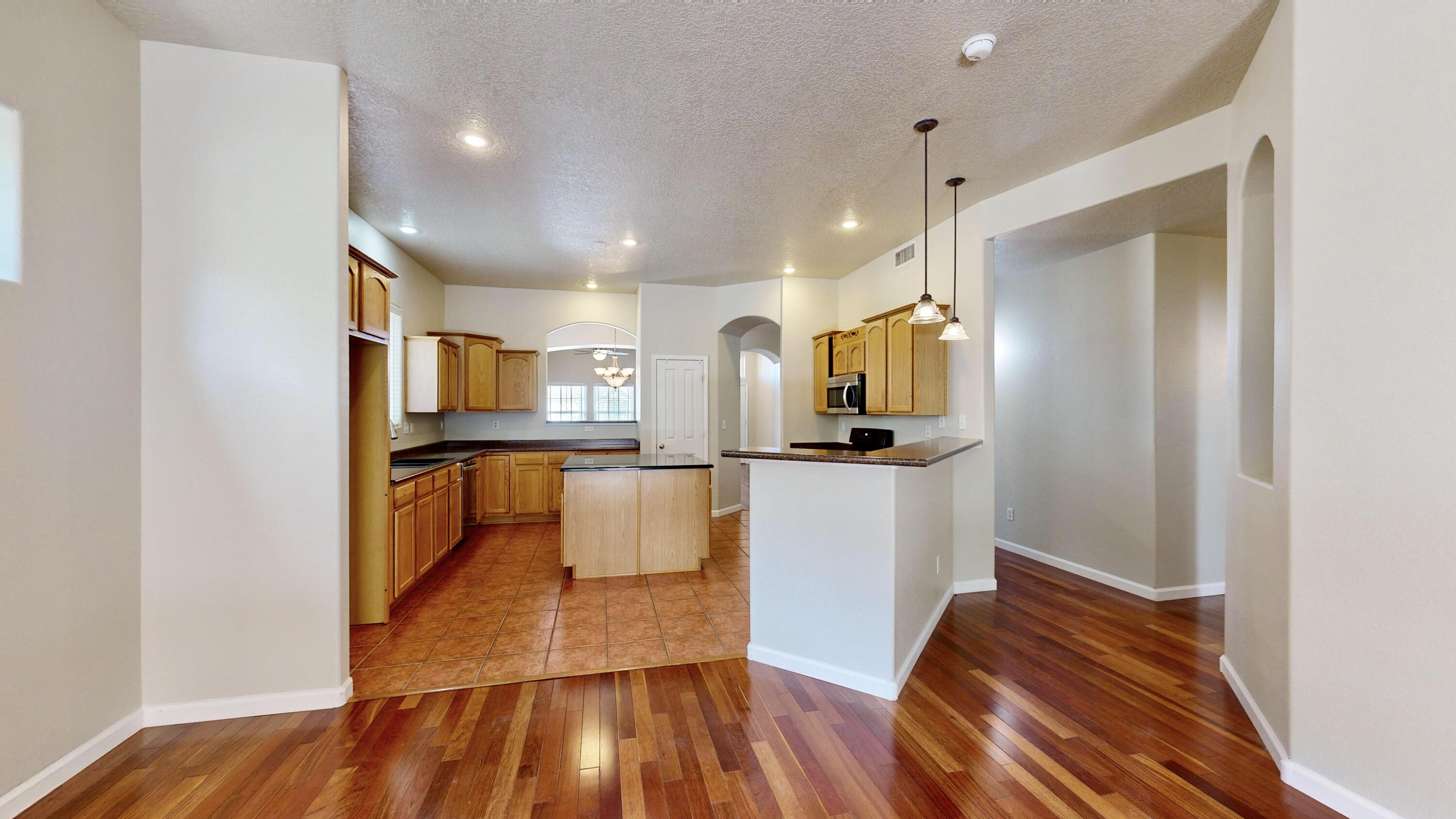 1448 Reynosa Loop SE