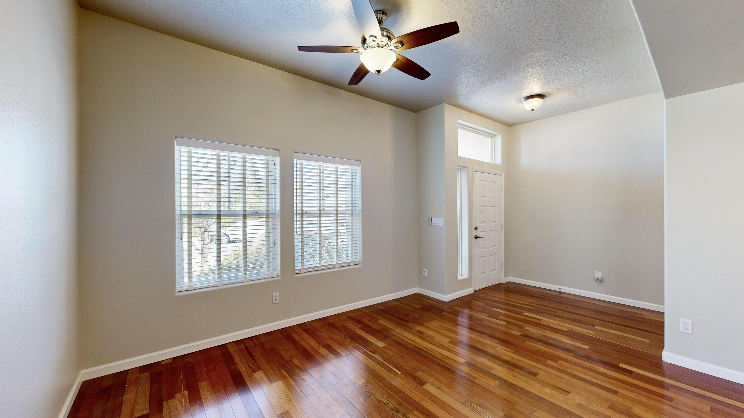 1448 Reynosa Loop SE