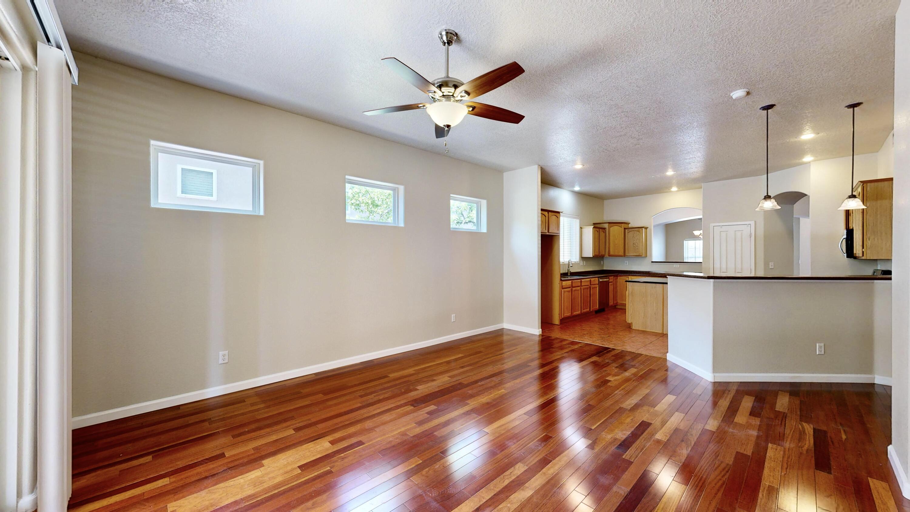 1448 Reynosa Loop SE