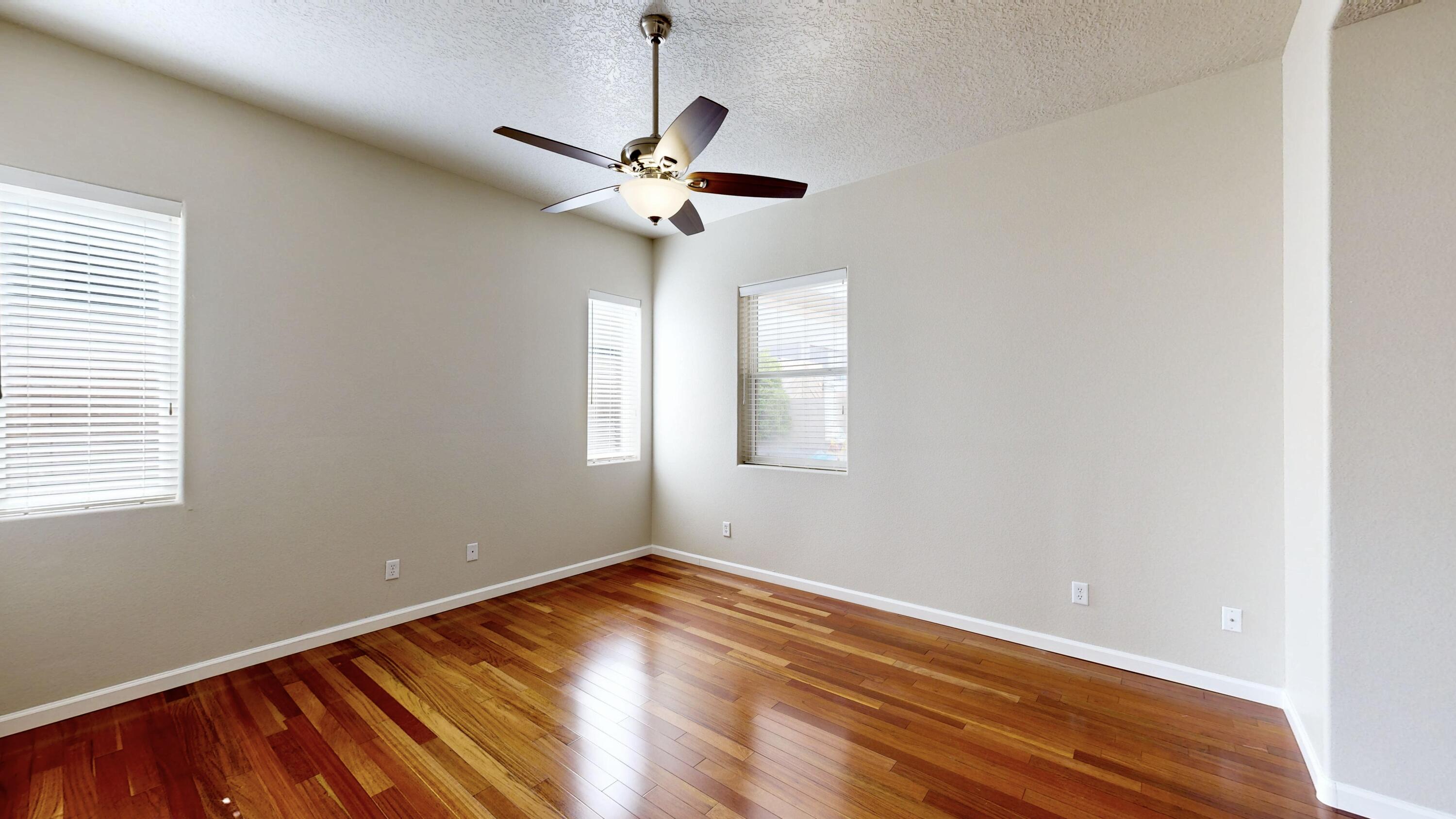 1448 Reynosa Loop SE