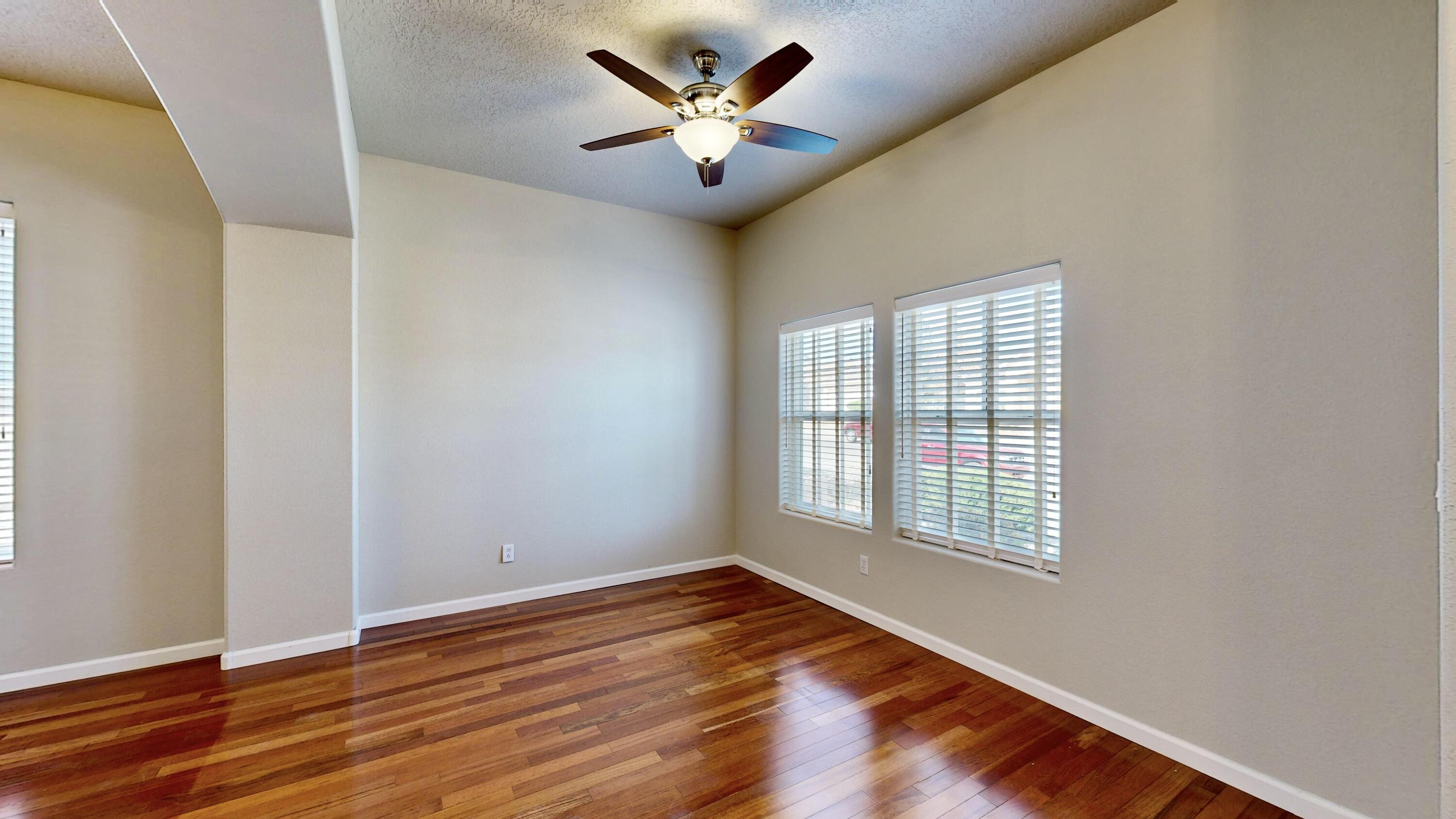 1448 Reynosa Loop SE