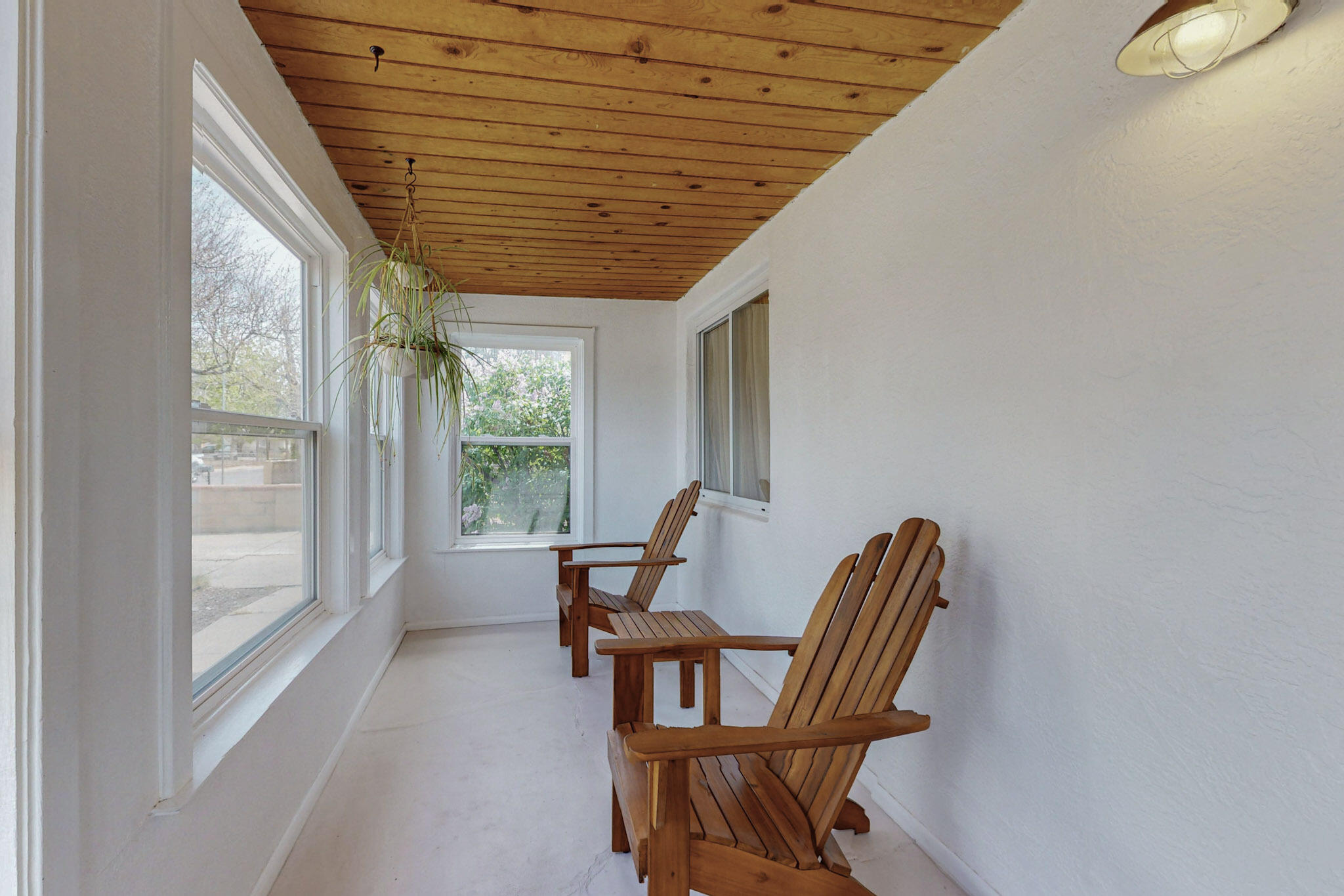 2928 Floral Road NW