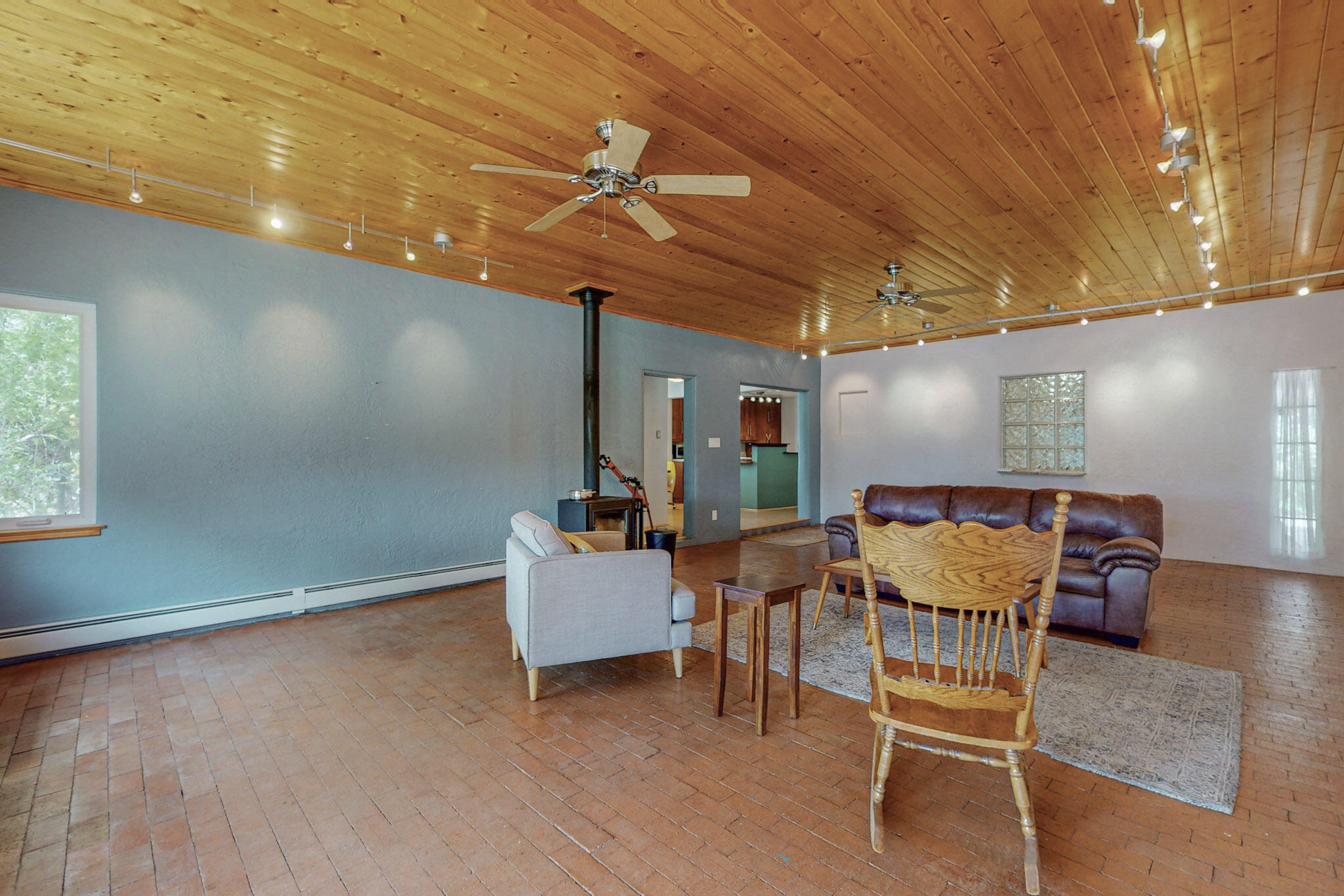 2928 Floral Road NW