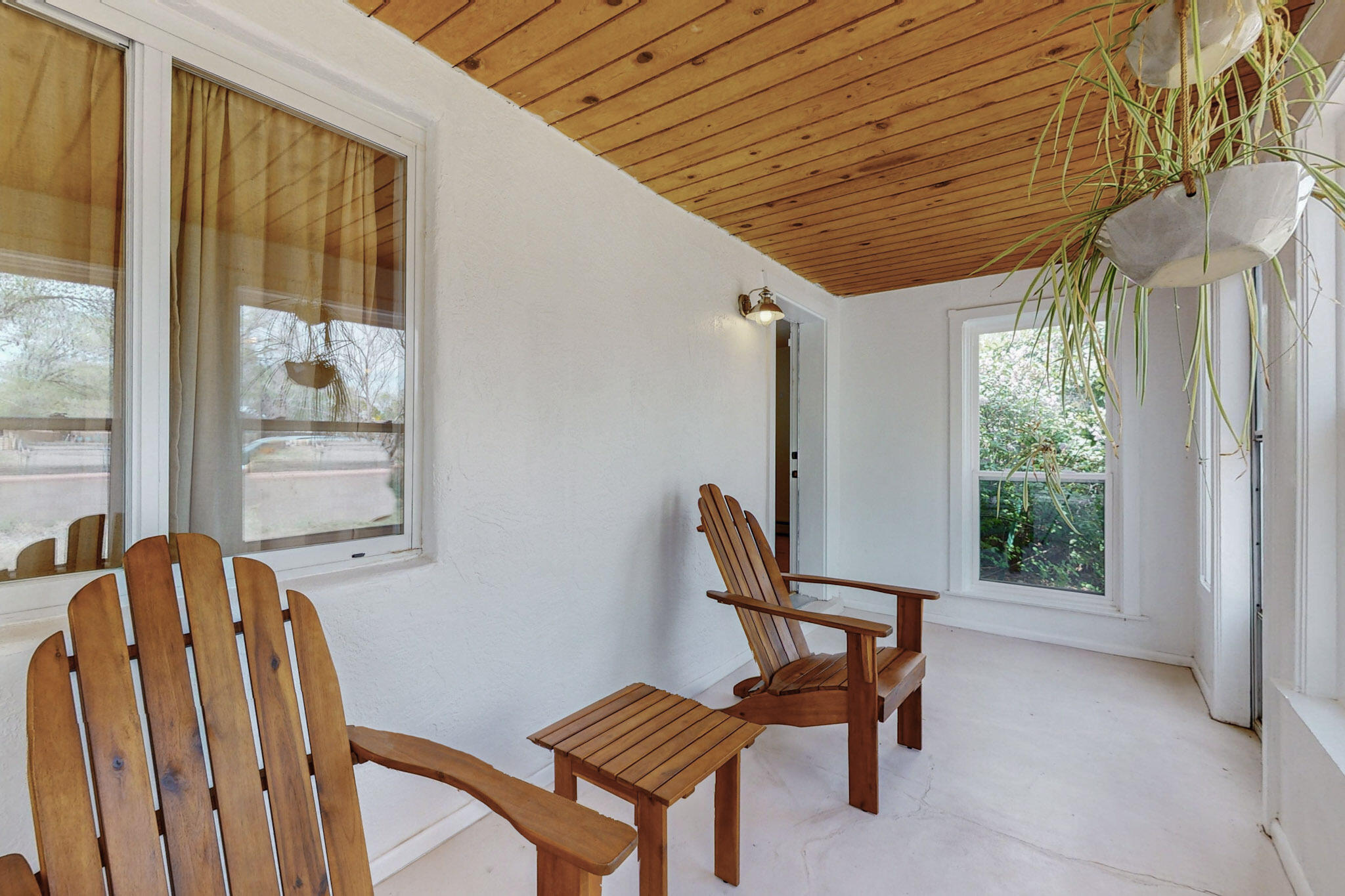 2928 Floral Road NW