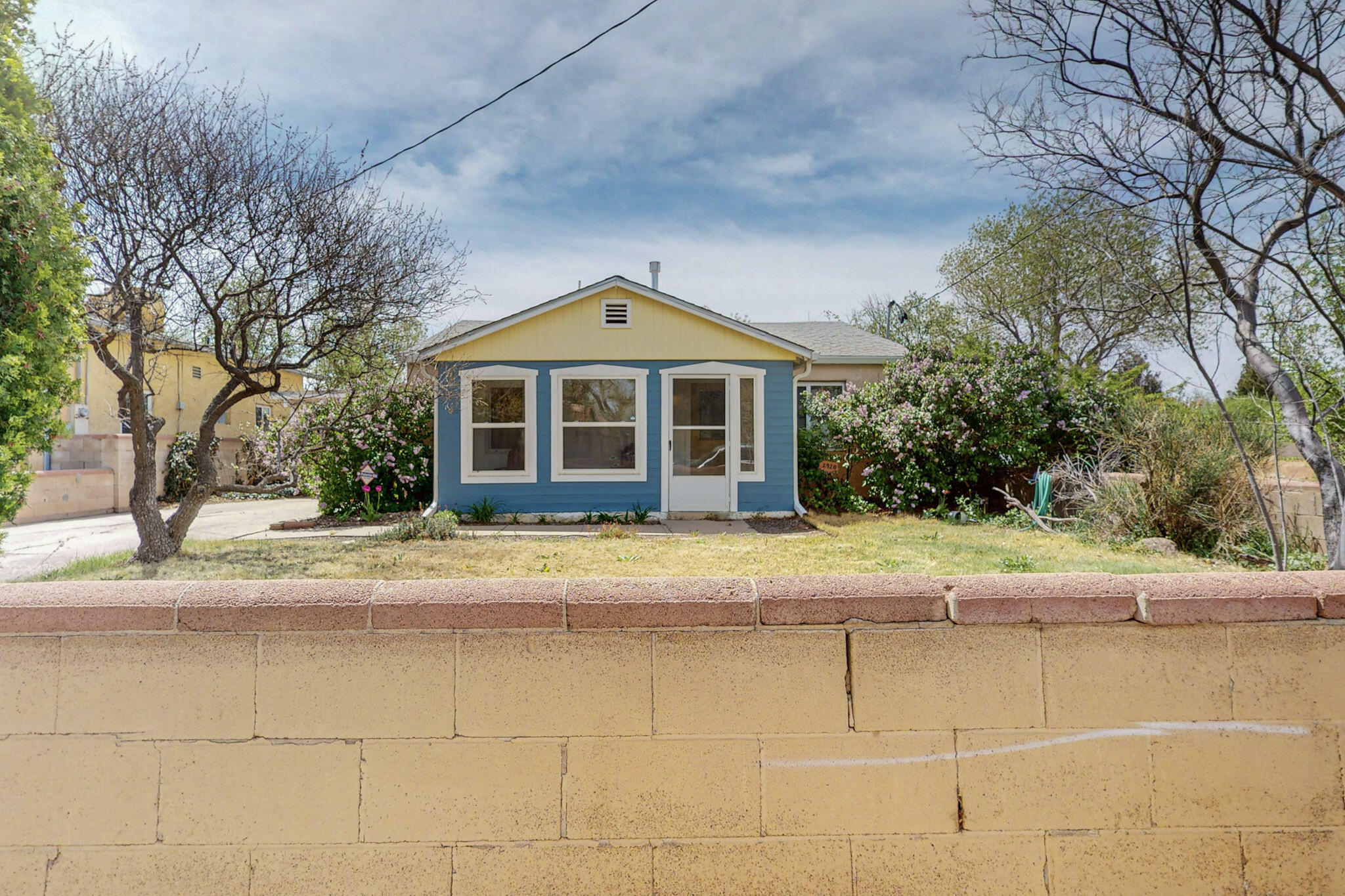 2928 Floral Road NW