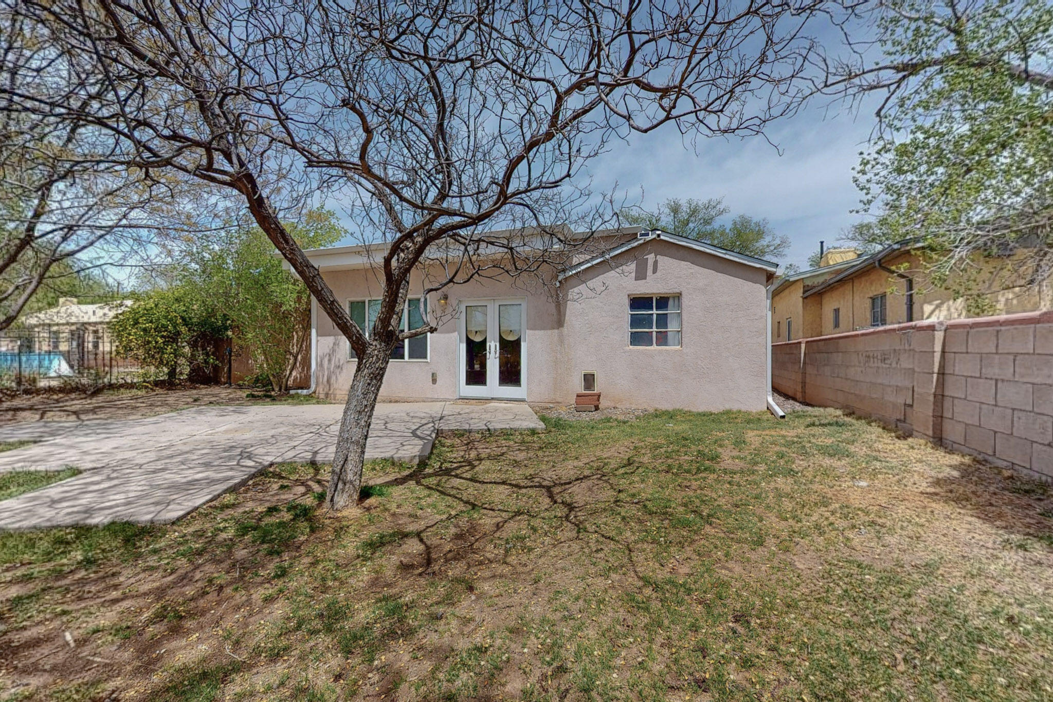 2928 Floral Road NW