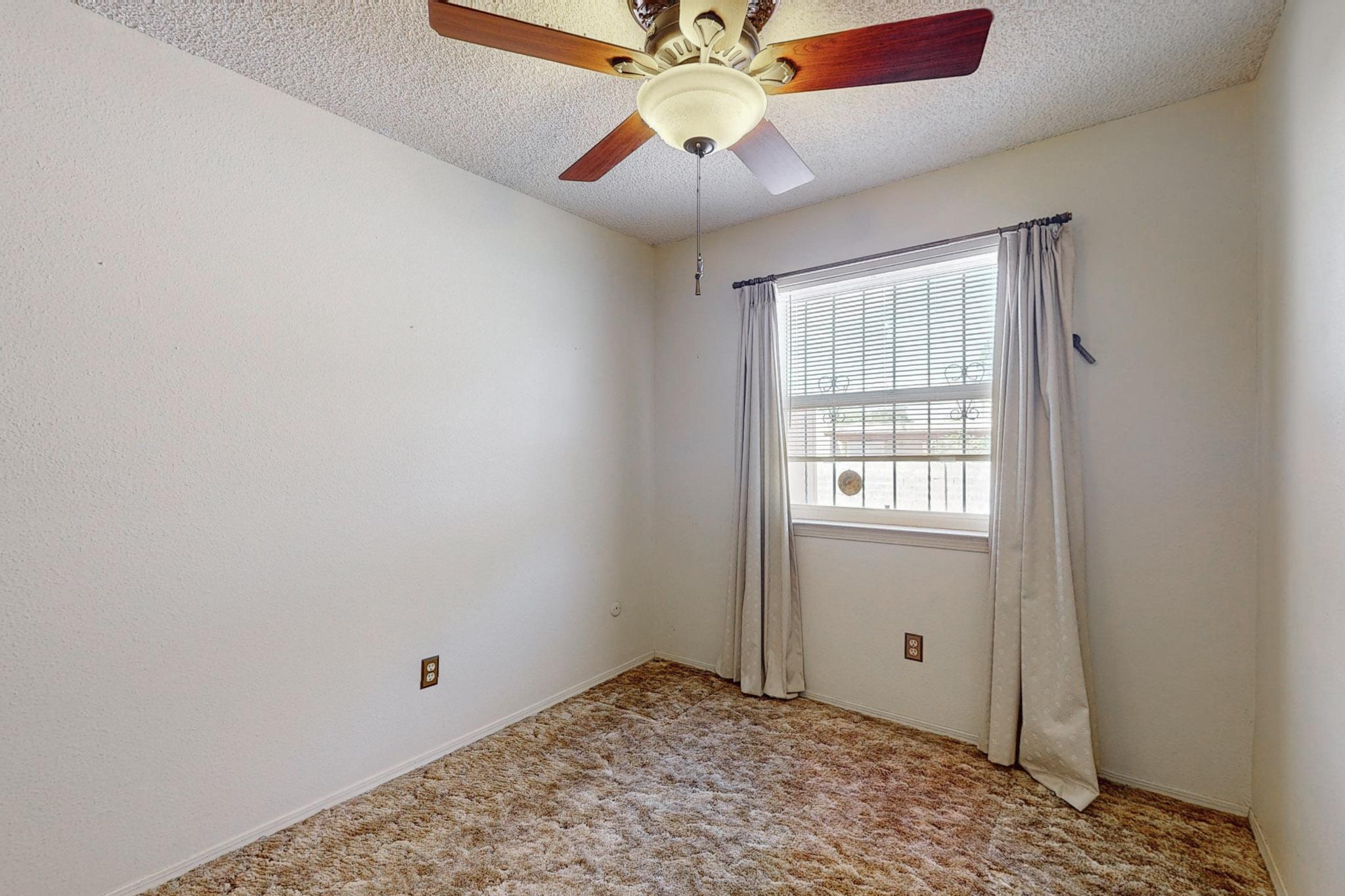 325 Judith Lane SW