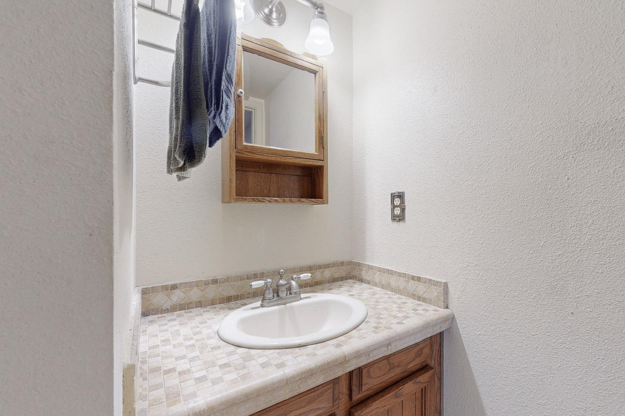 325 Judith Lane SW
