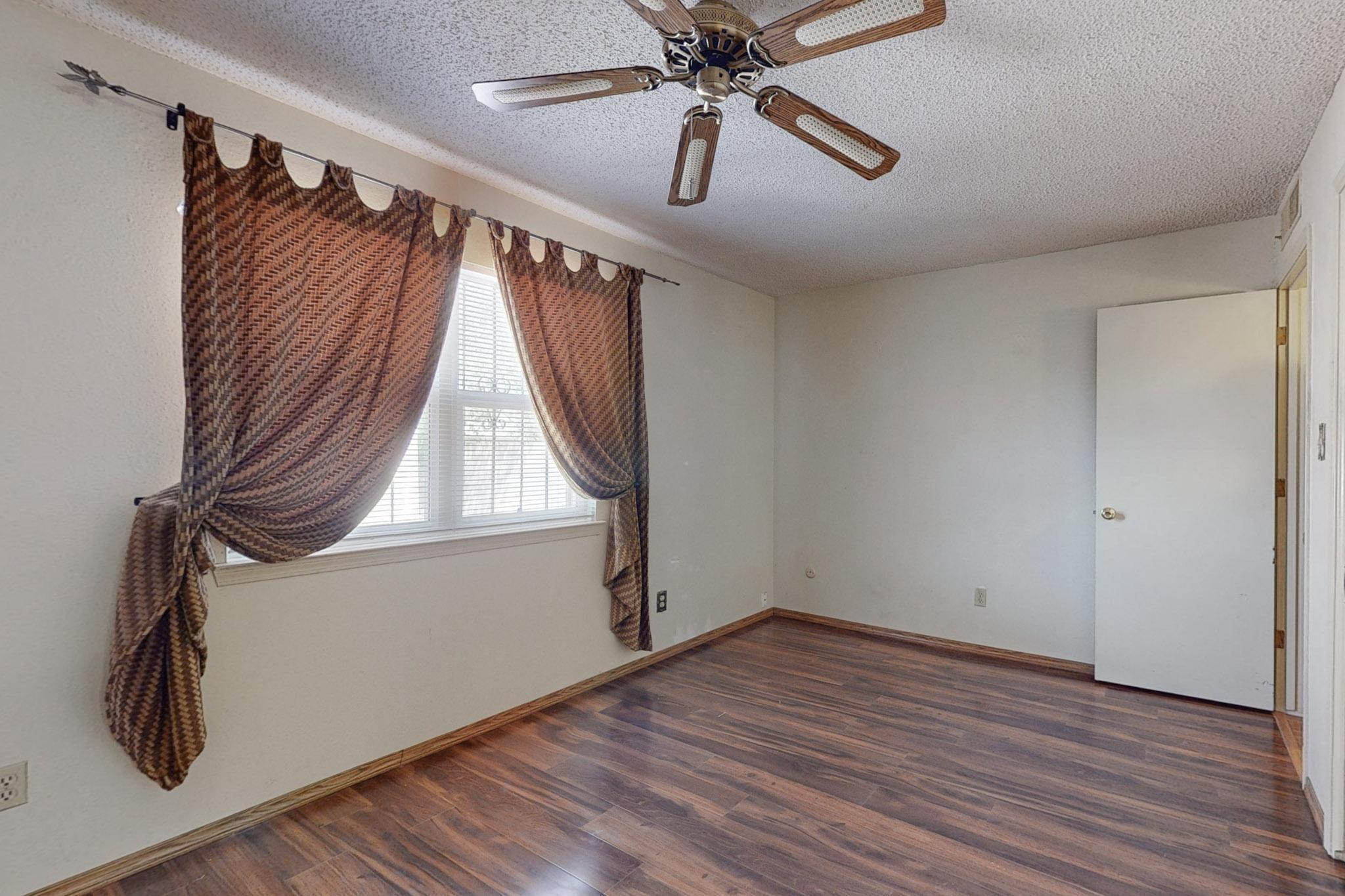 325 Judith Lane SW