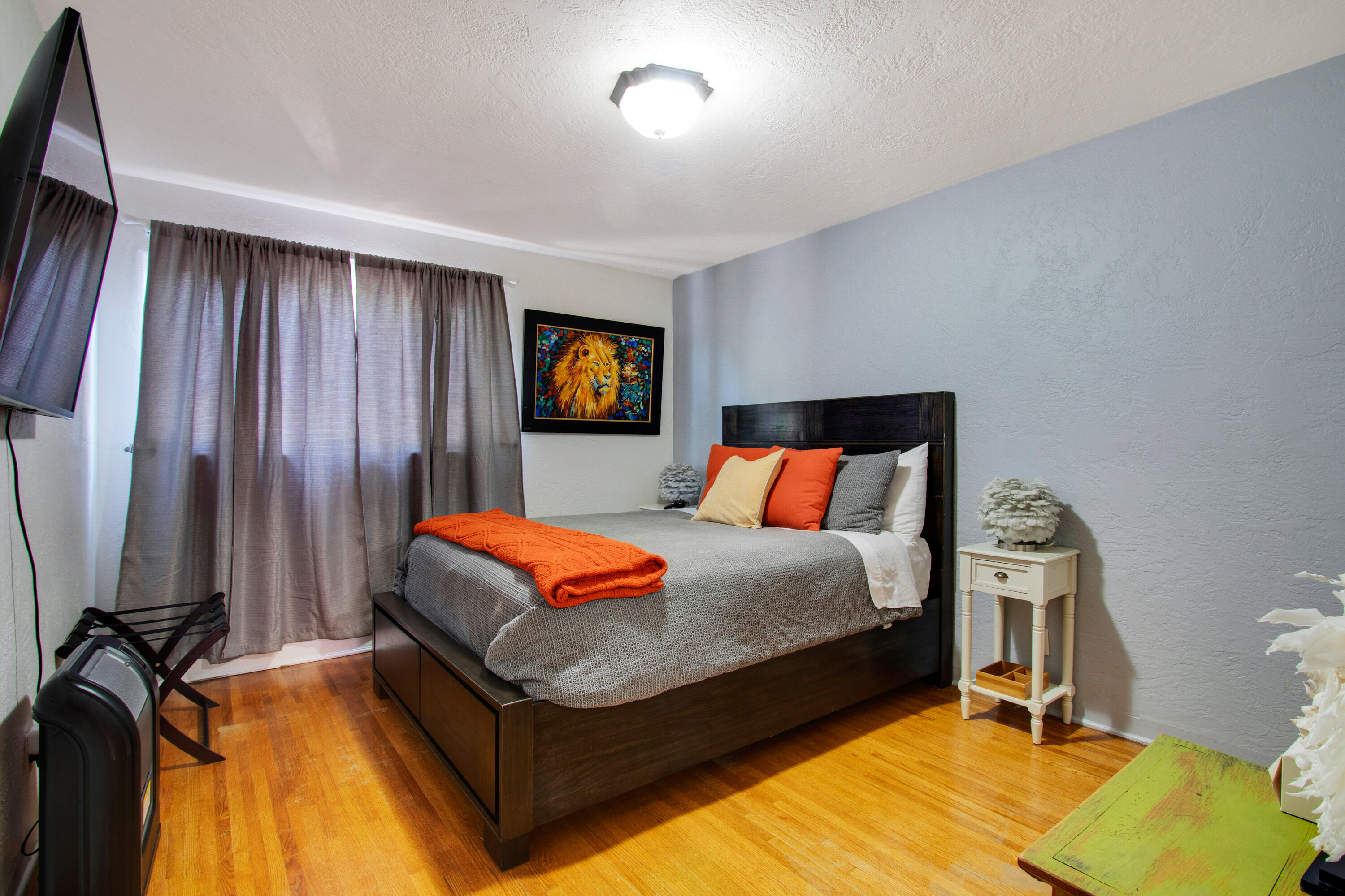 432 & 434 Quincy Street NE