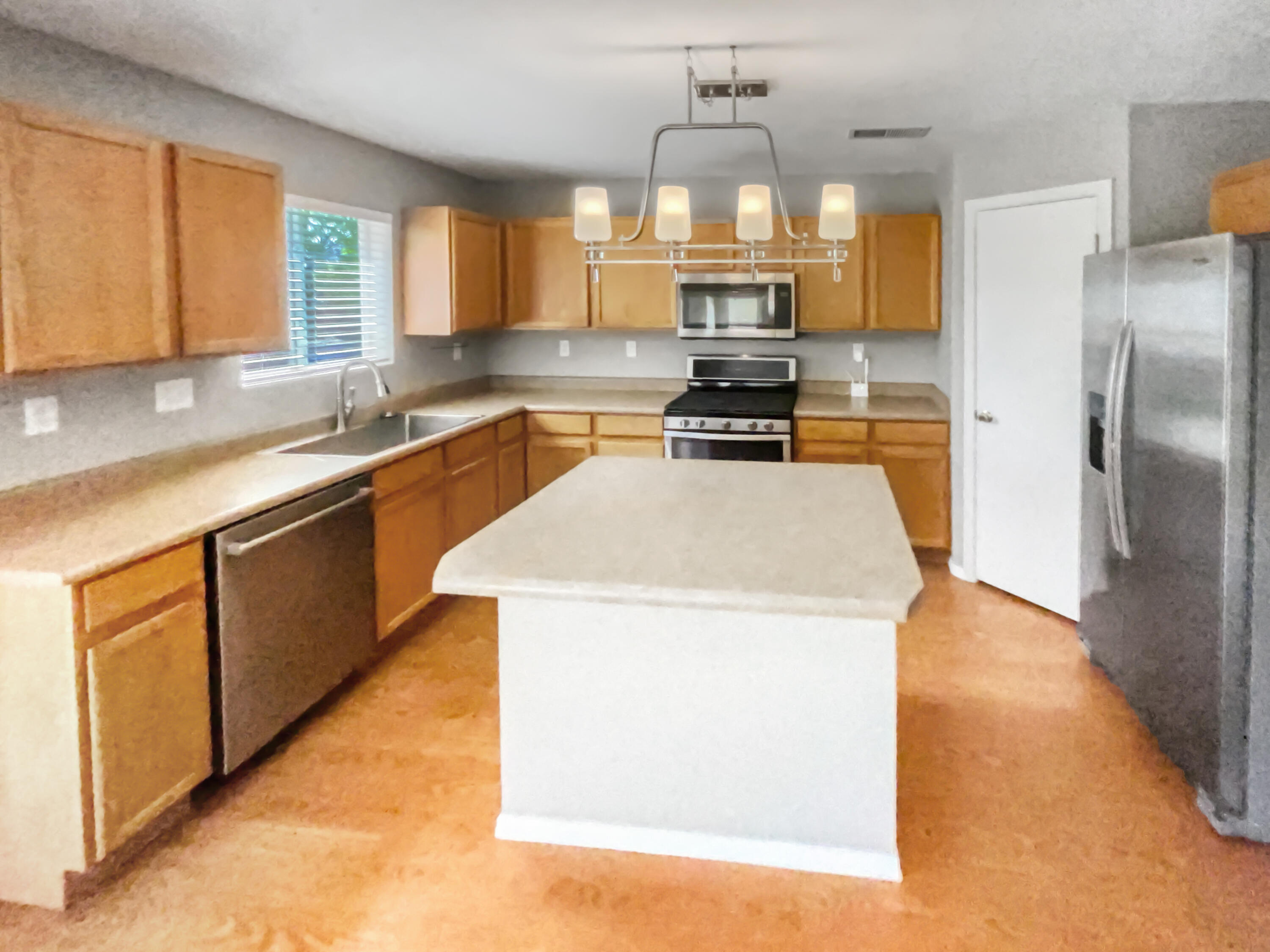 10352 Flagstaff Drive NW