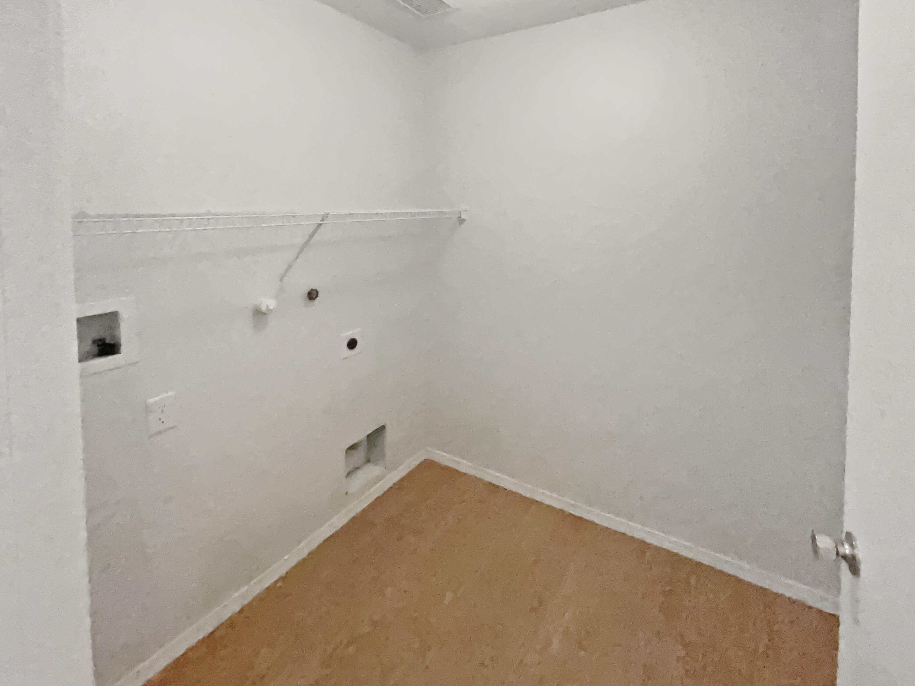 10352 Flagstaff Drive NW