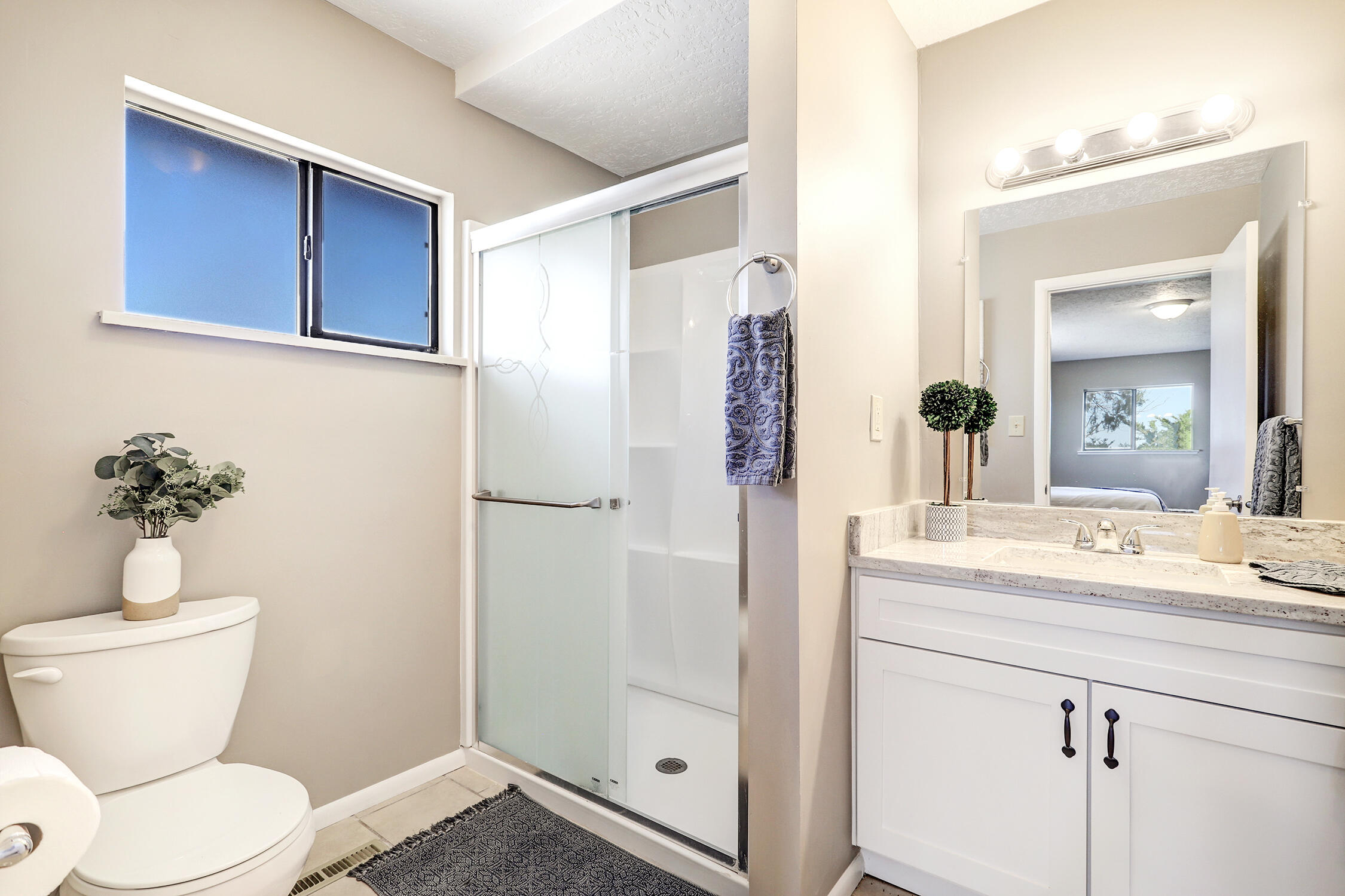 3415 E Martinez Road