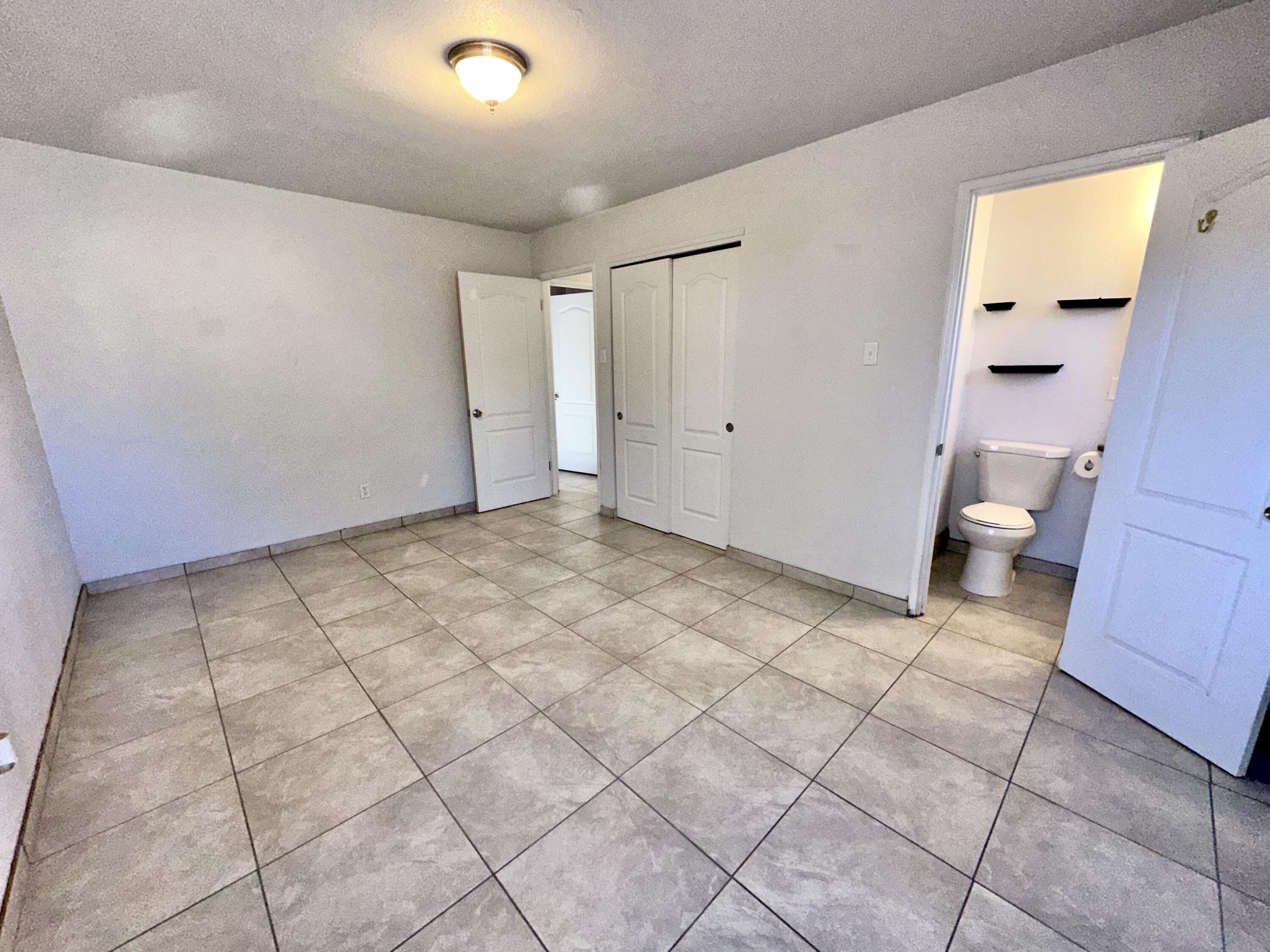 1120 June Street NE