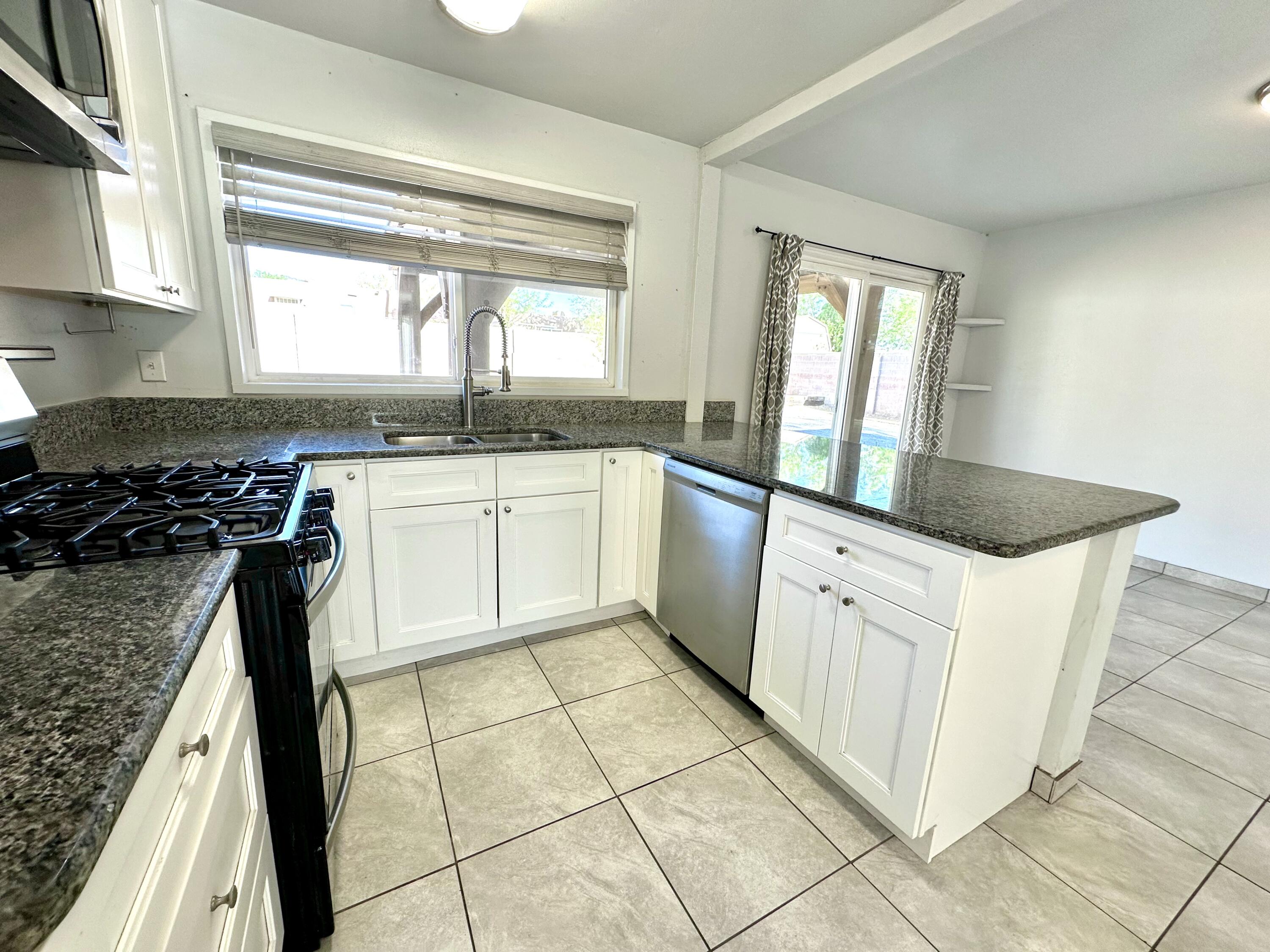 1120 June Street NE