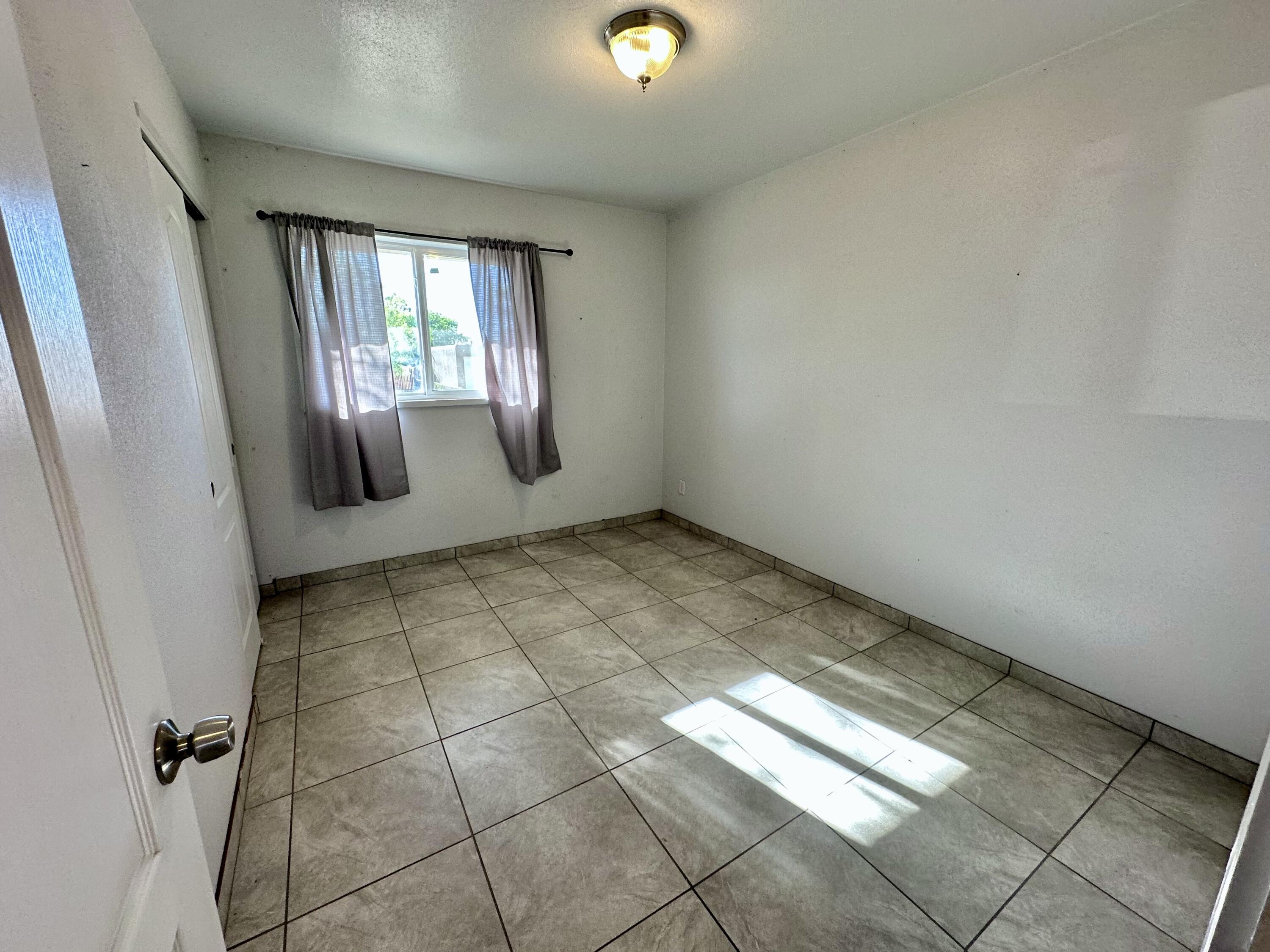 1120 June Street NE