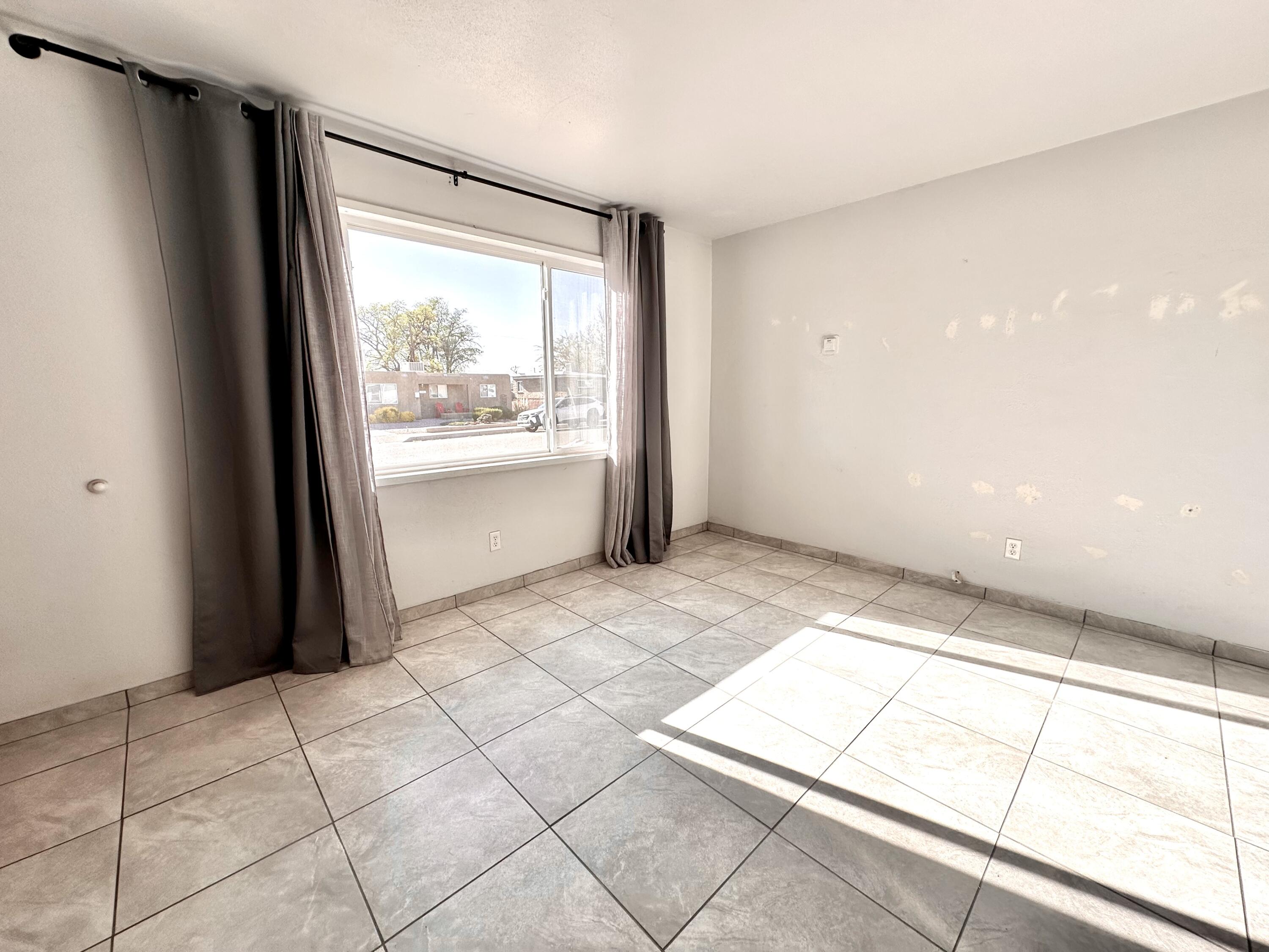 1120 June Street NE
