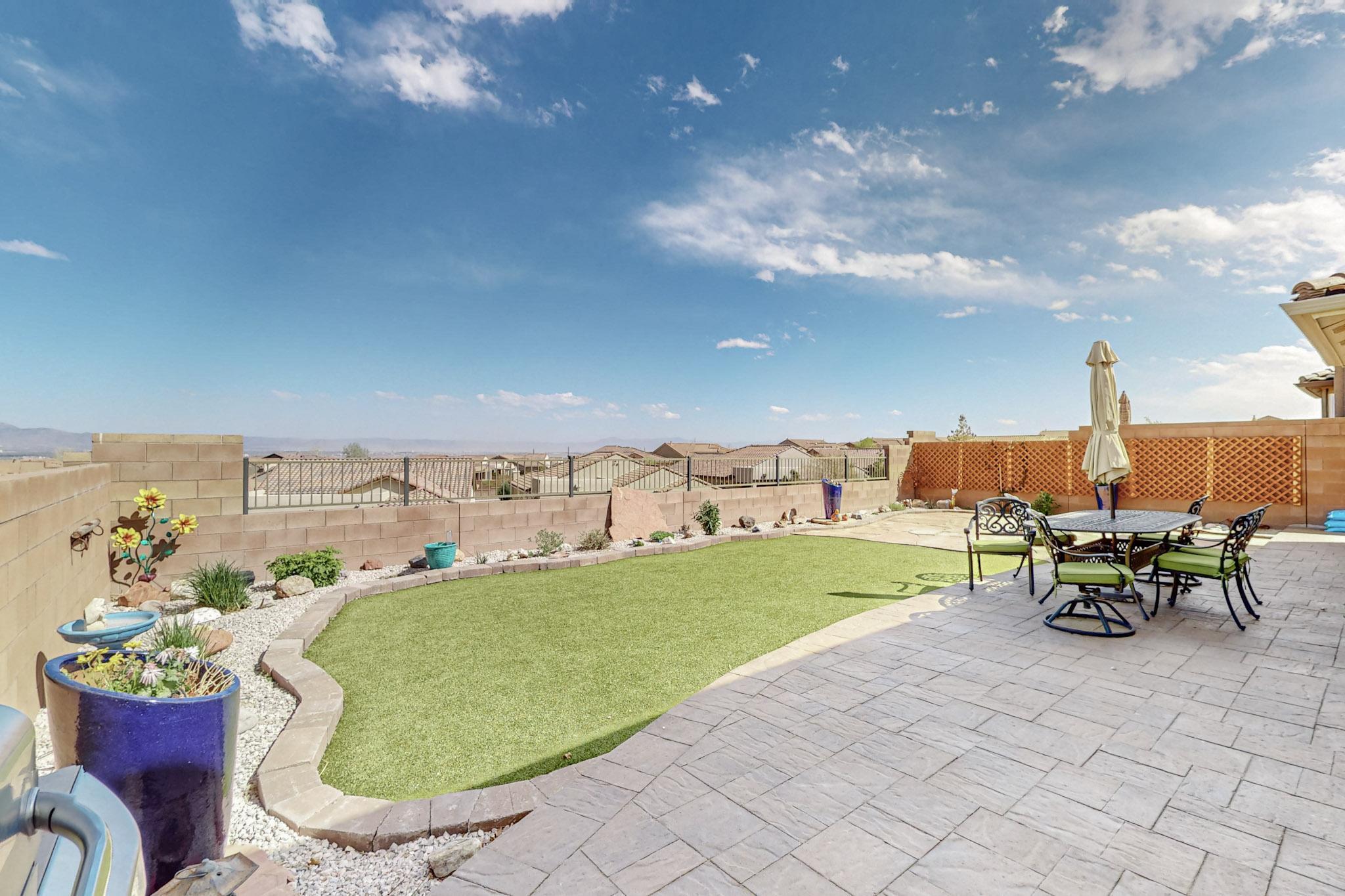 2112 Cave Creek Lane NW