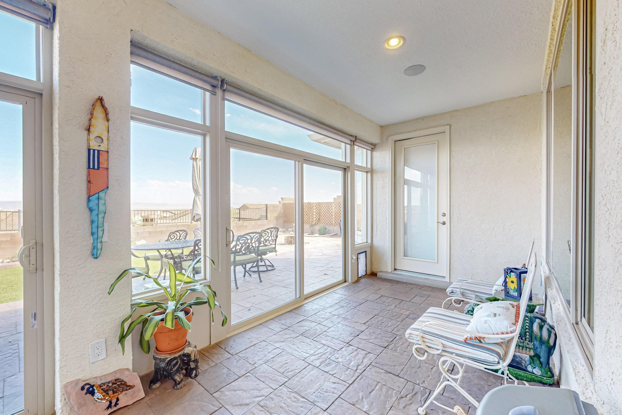 2112 Cave Creek Lane NW