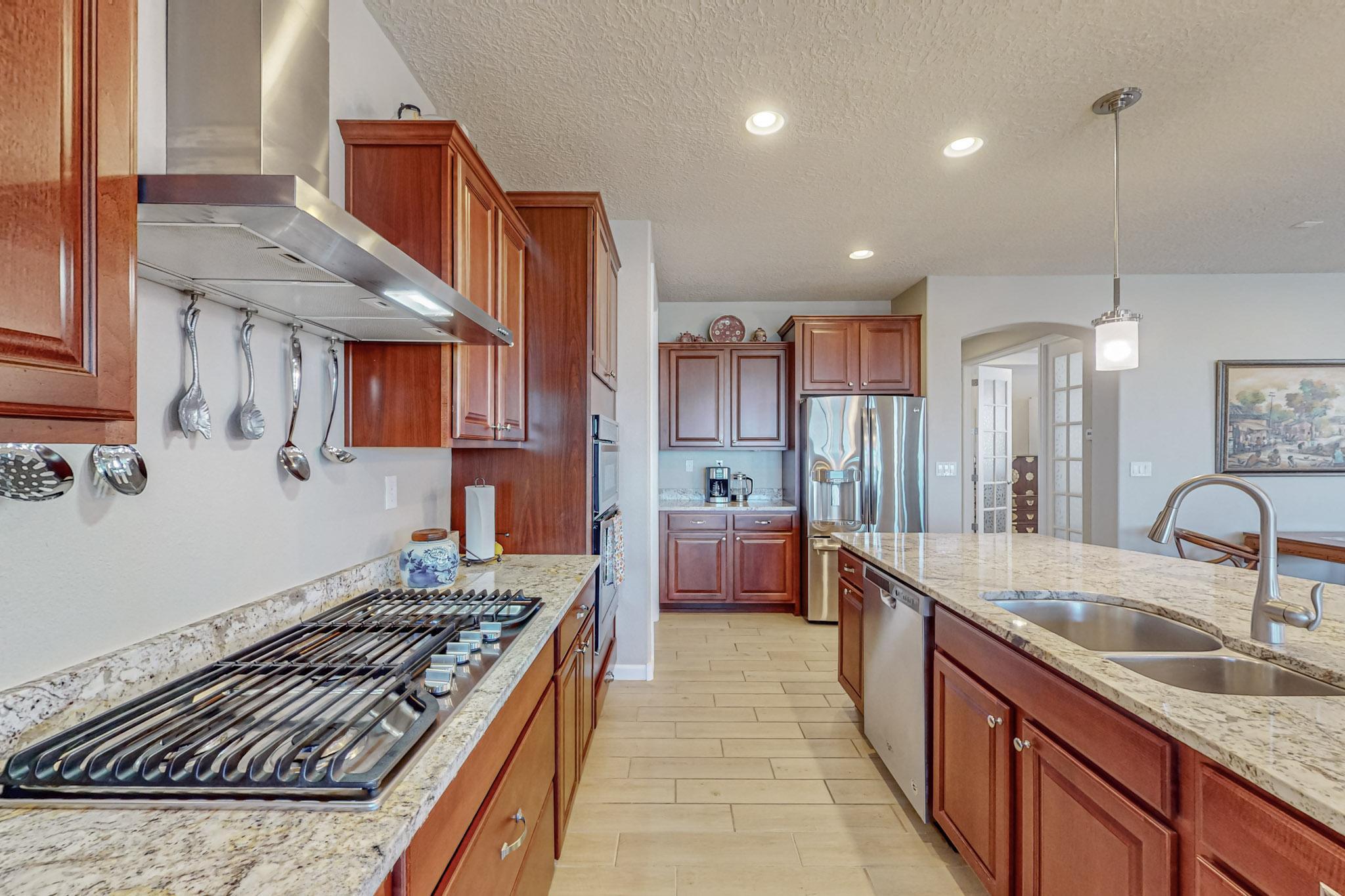 2112 Cave Creek Lane NW