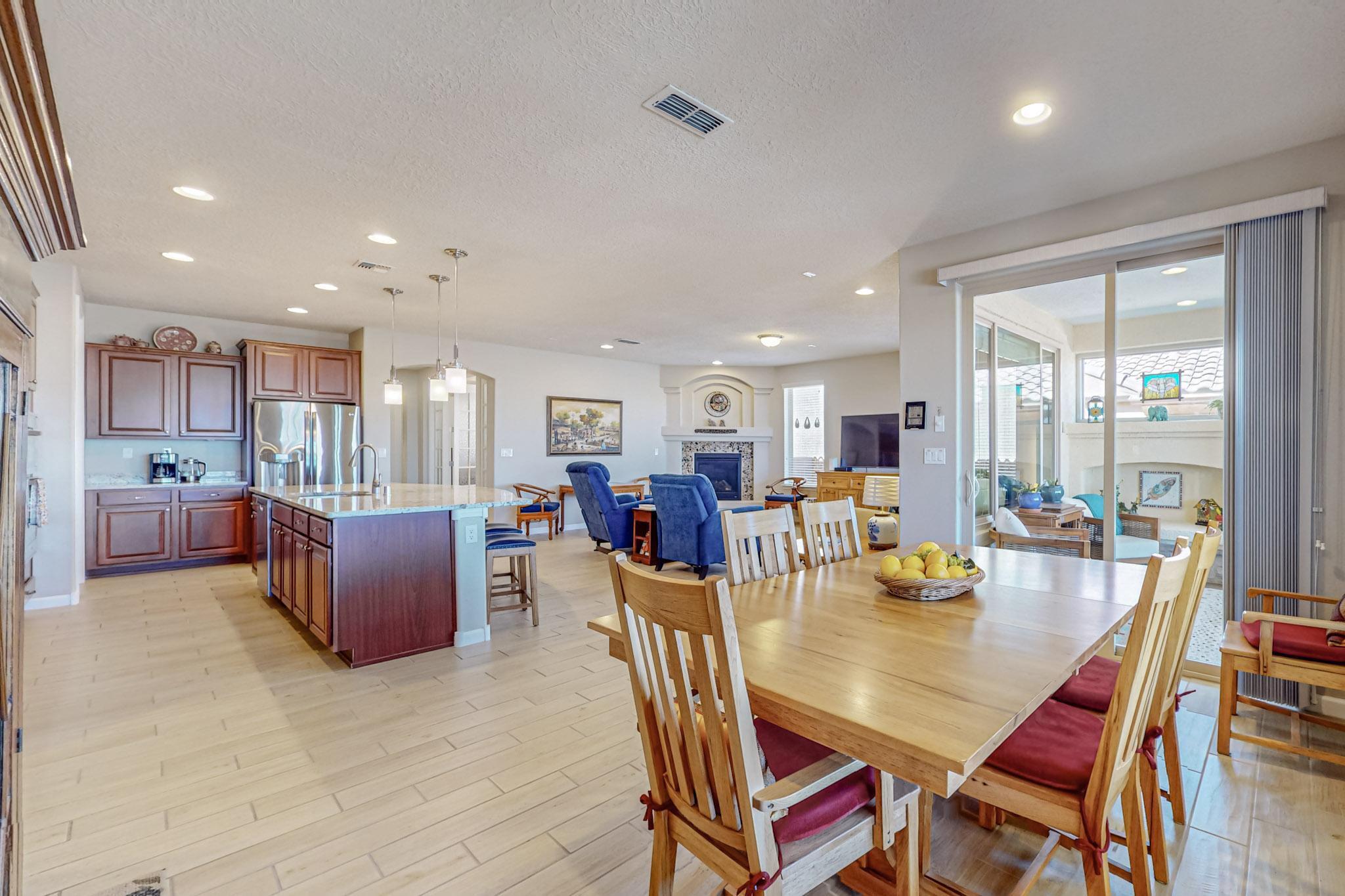 2112 Cave Creek Lane NW