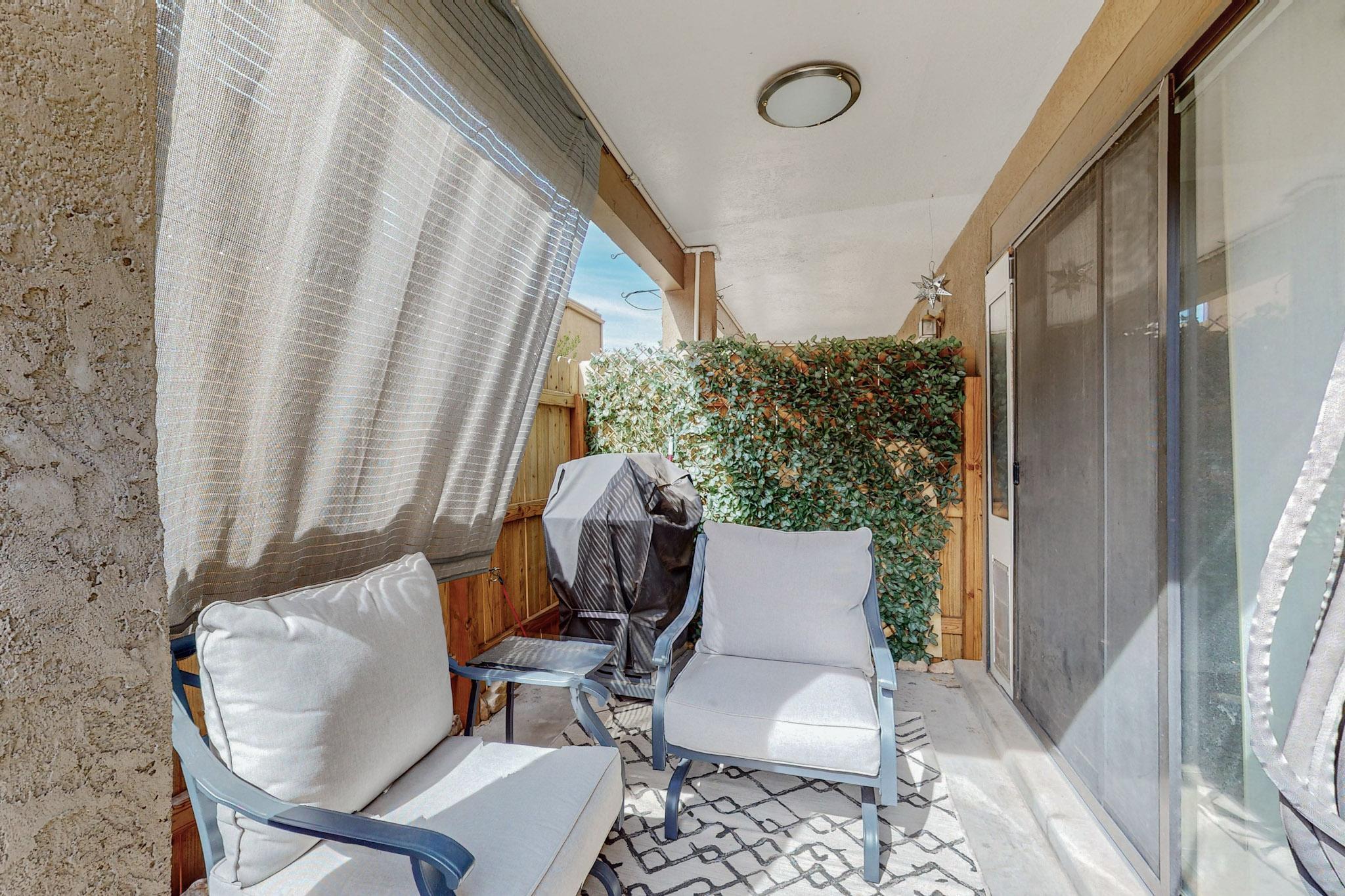 2900 Vista Del Rey NE 8c