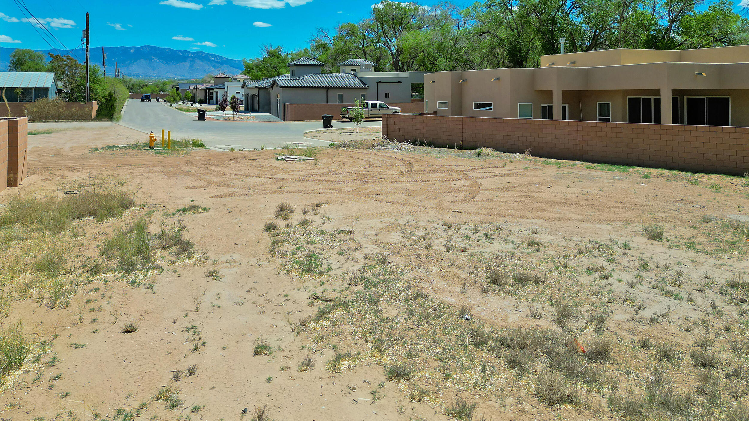 251 Valle Encantado Drive NW