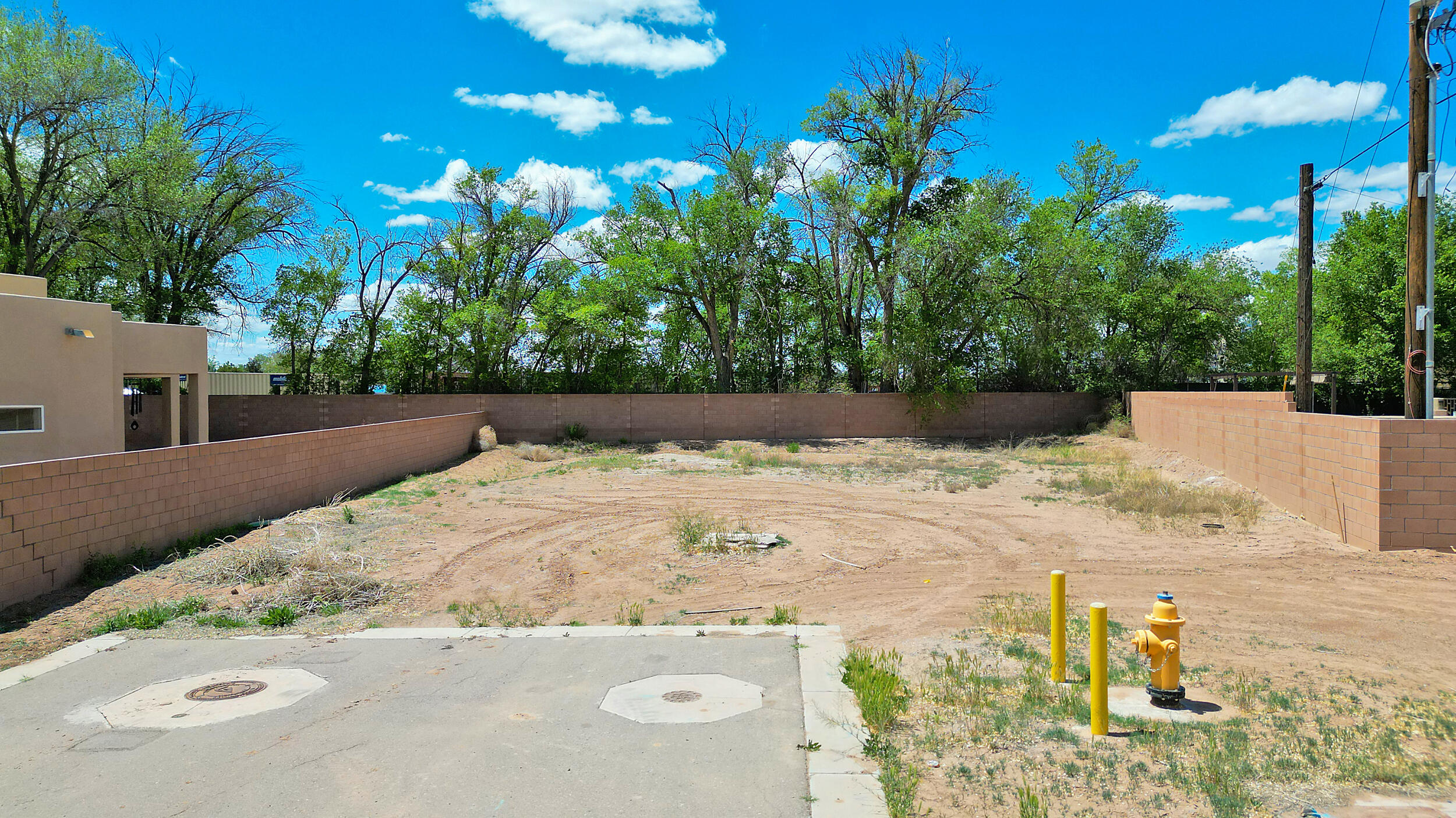 251 Valle Encantado Drive NW