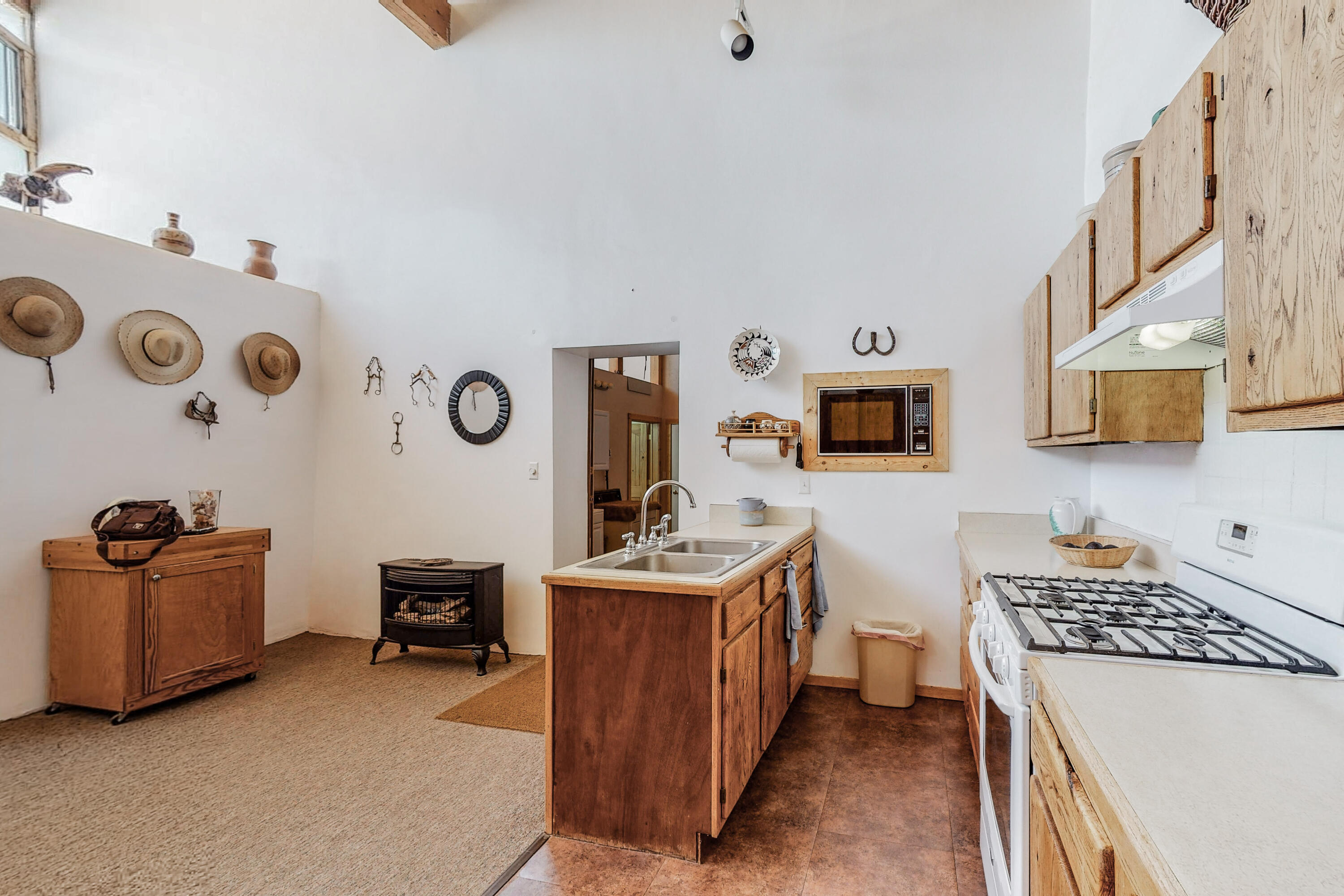 21 Llanito Road