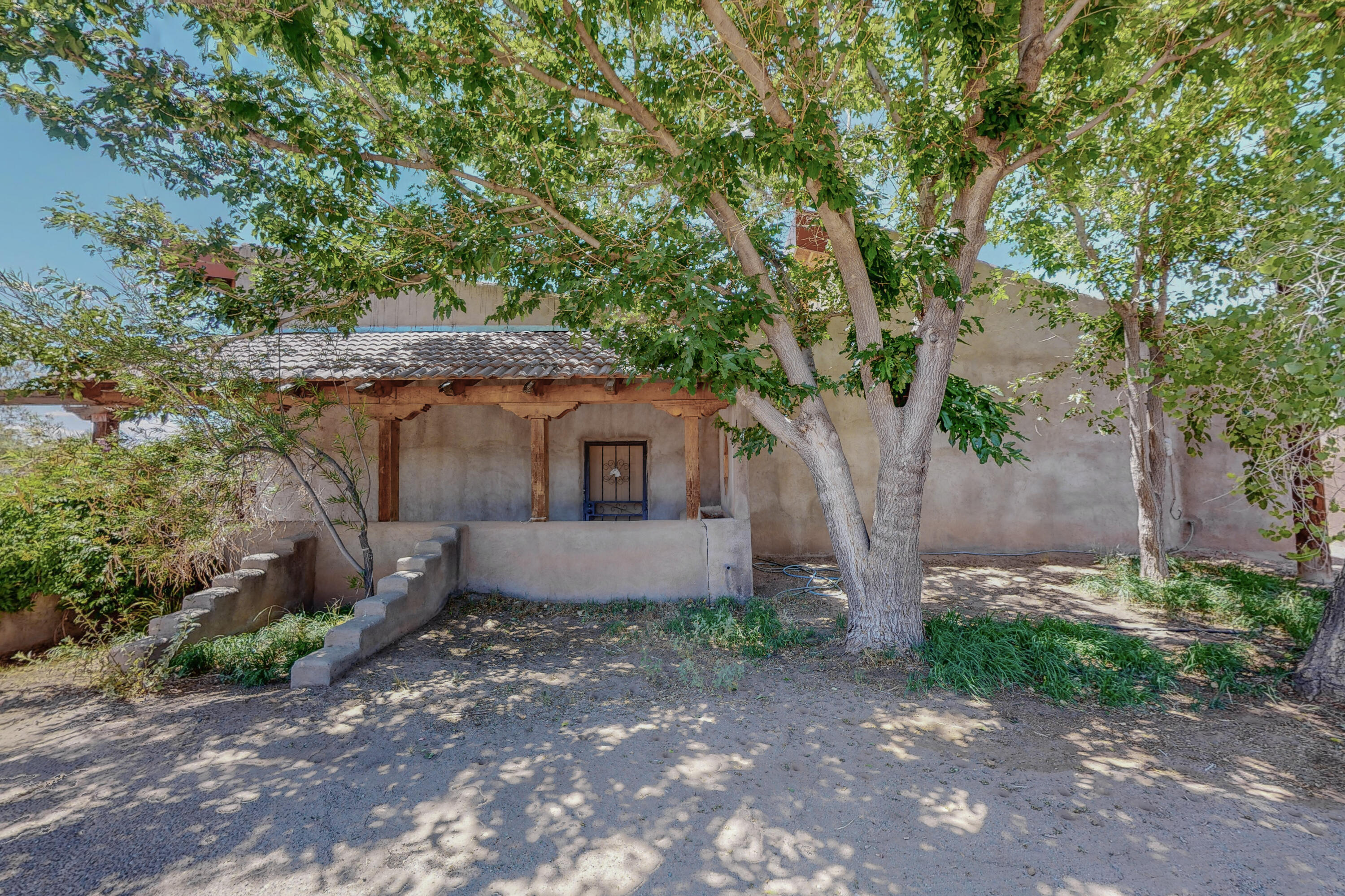 21 Llanito Road