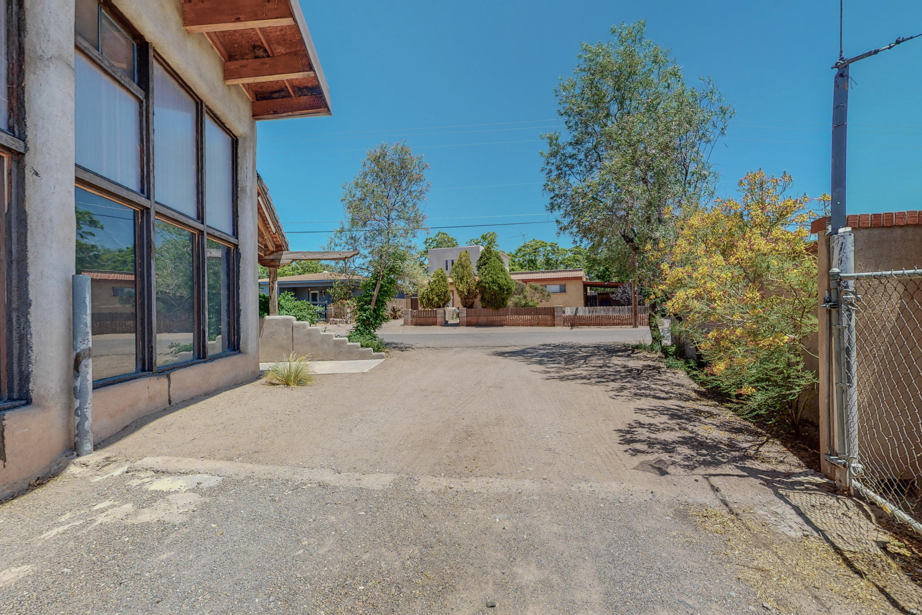 21 Llanito Road