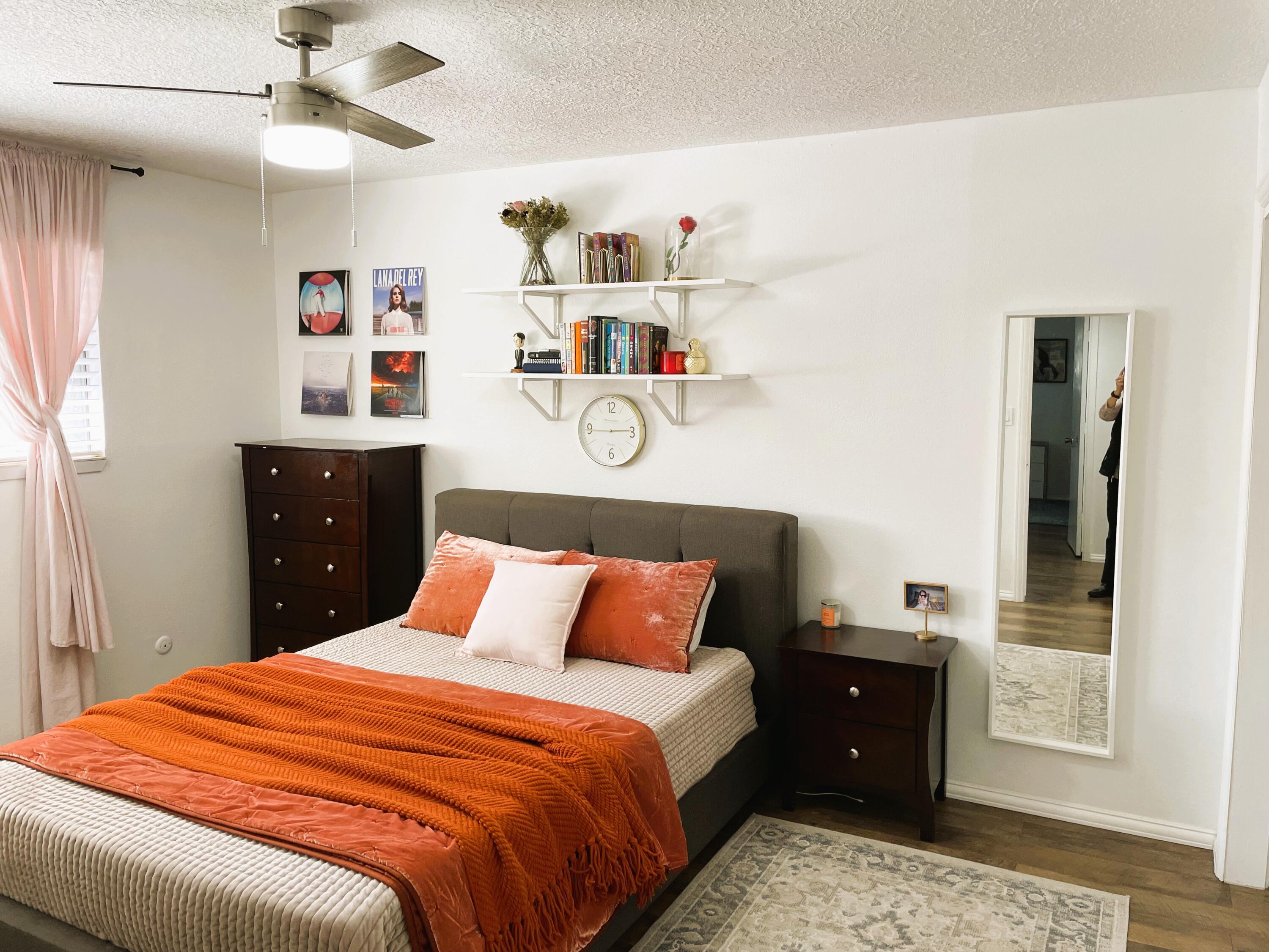 912 Cuatro Cerros Trail SE