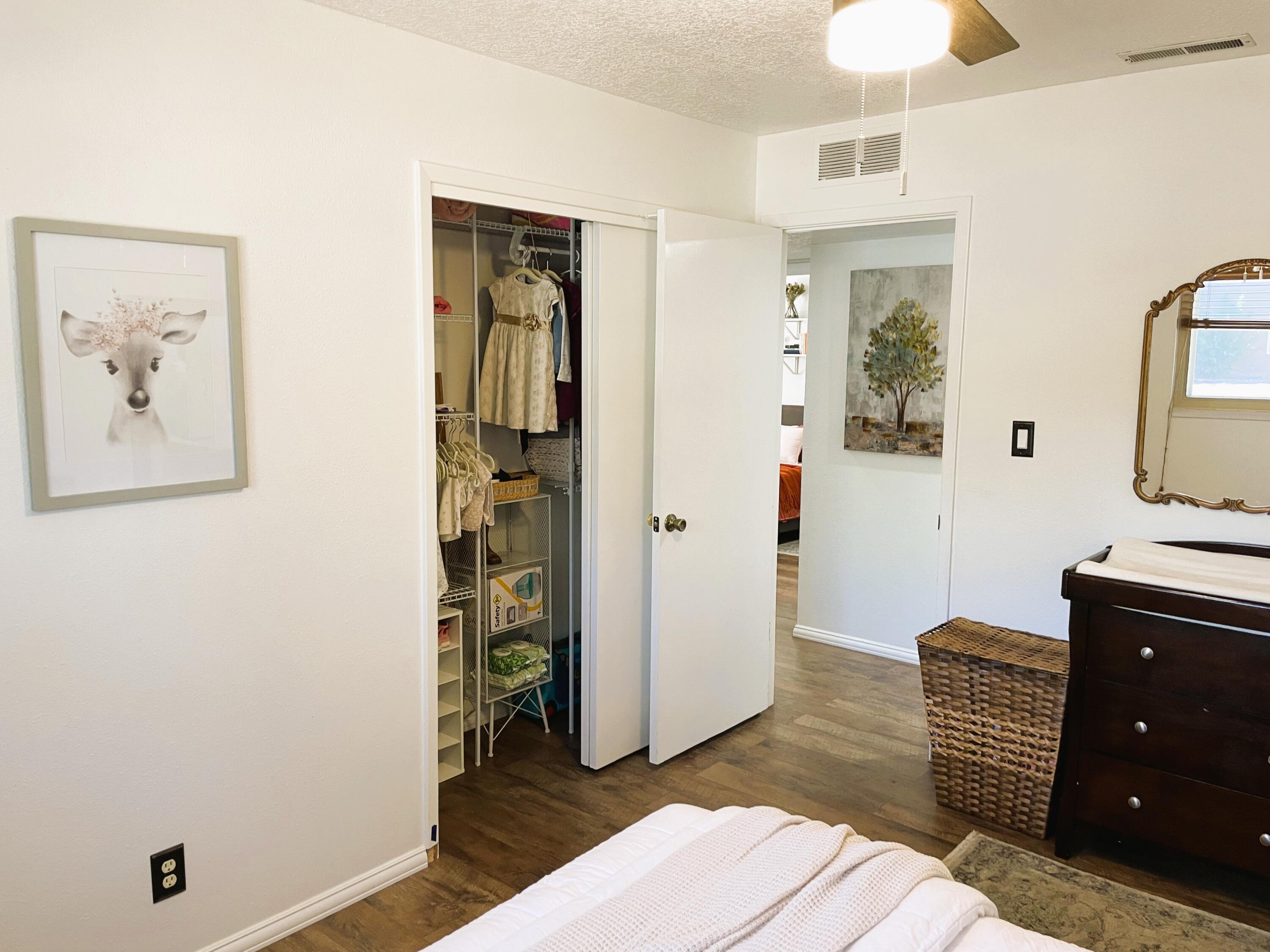 912 Cuatro Cerros Trail SE