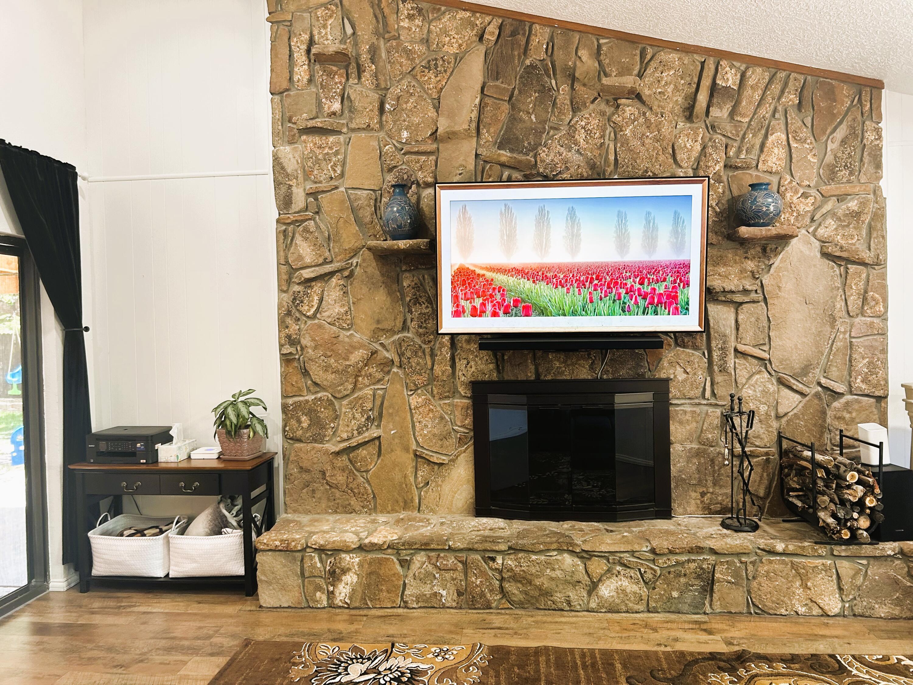 912 Cuatro Cerros Trail SE