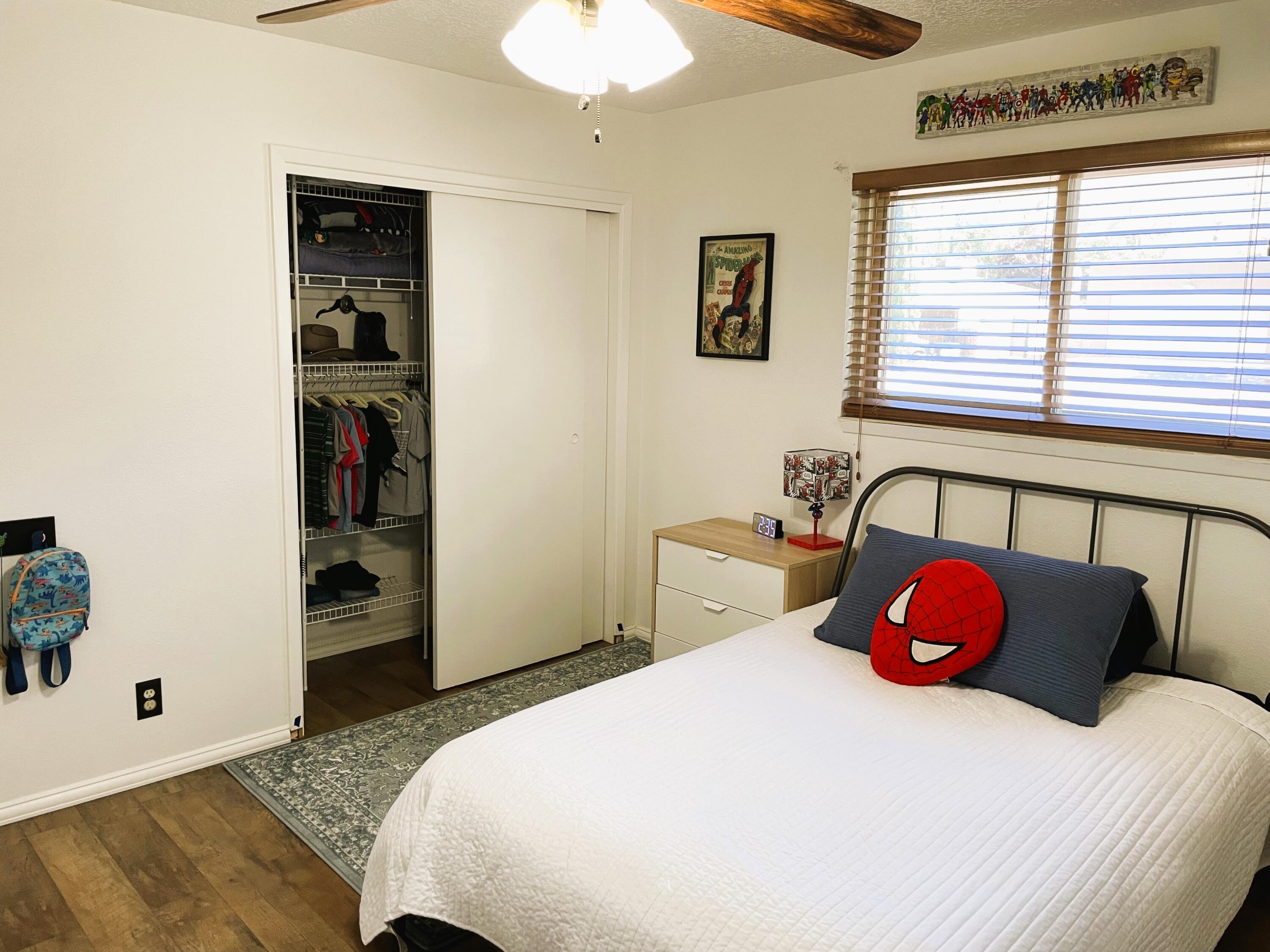 912 Cuatro Cerros Trail SE