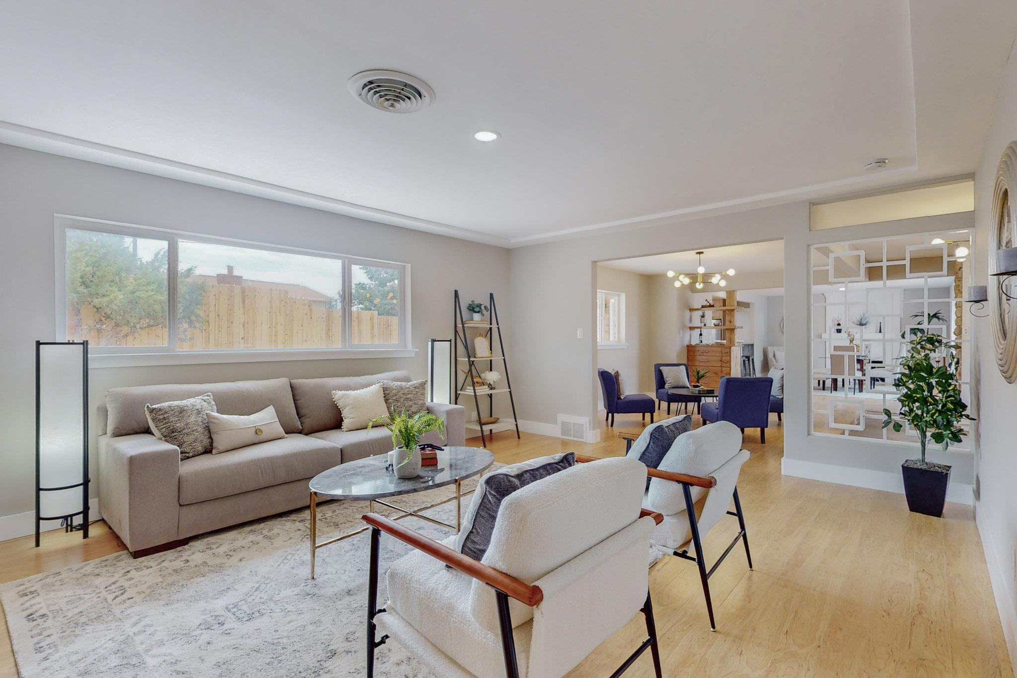 806 Four Hills Road SE