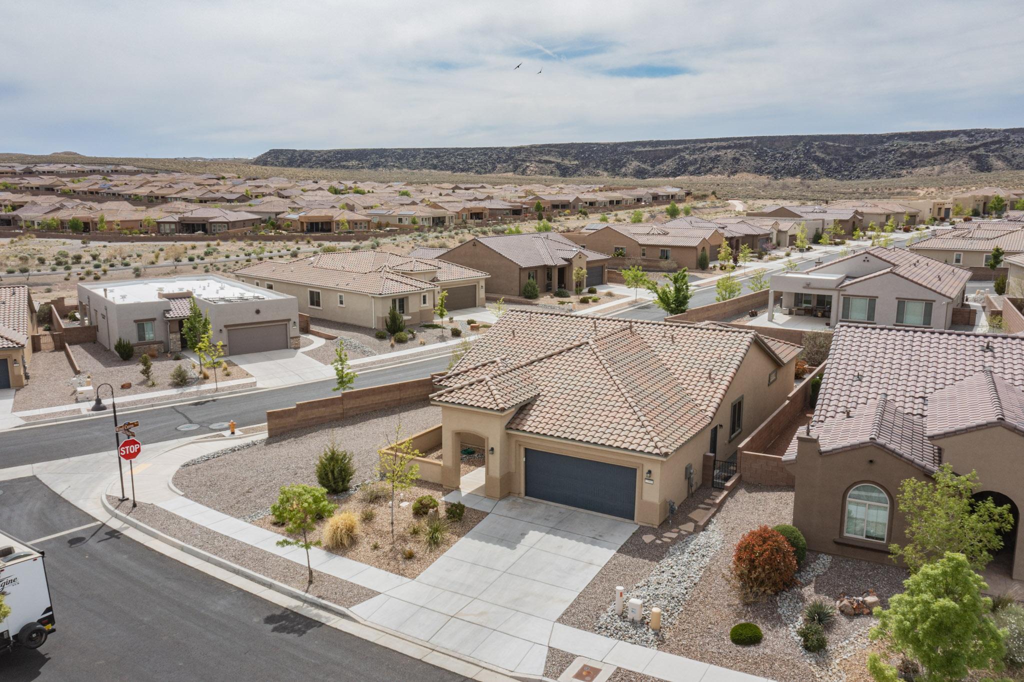 2301 Gold Butte Trail NW
