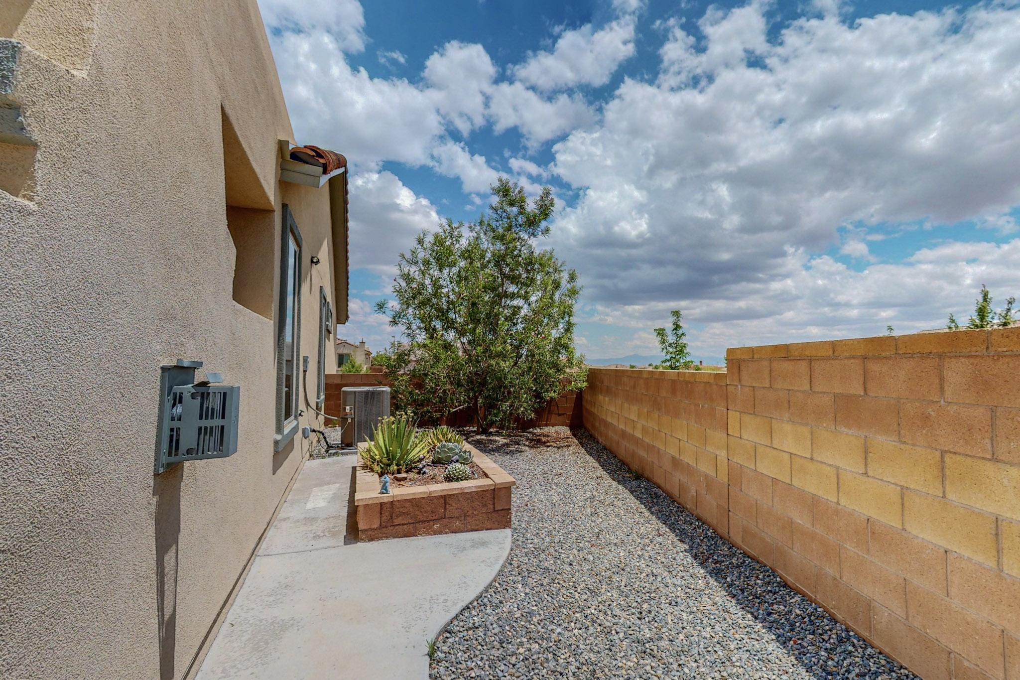 2301 Gold Butte Trail NW