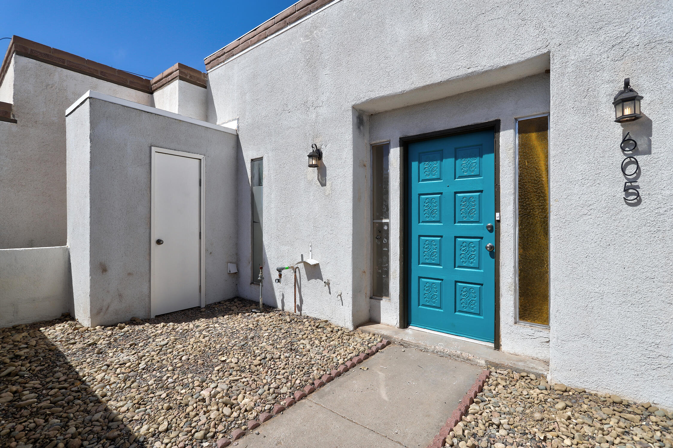605 Maddox Loop