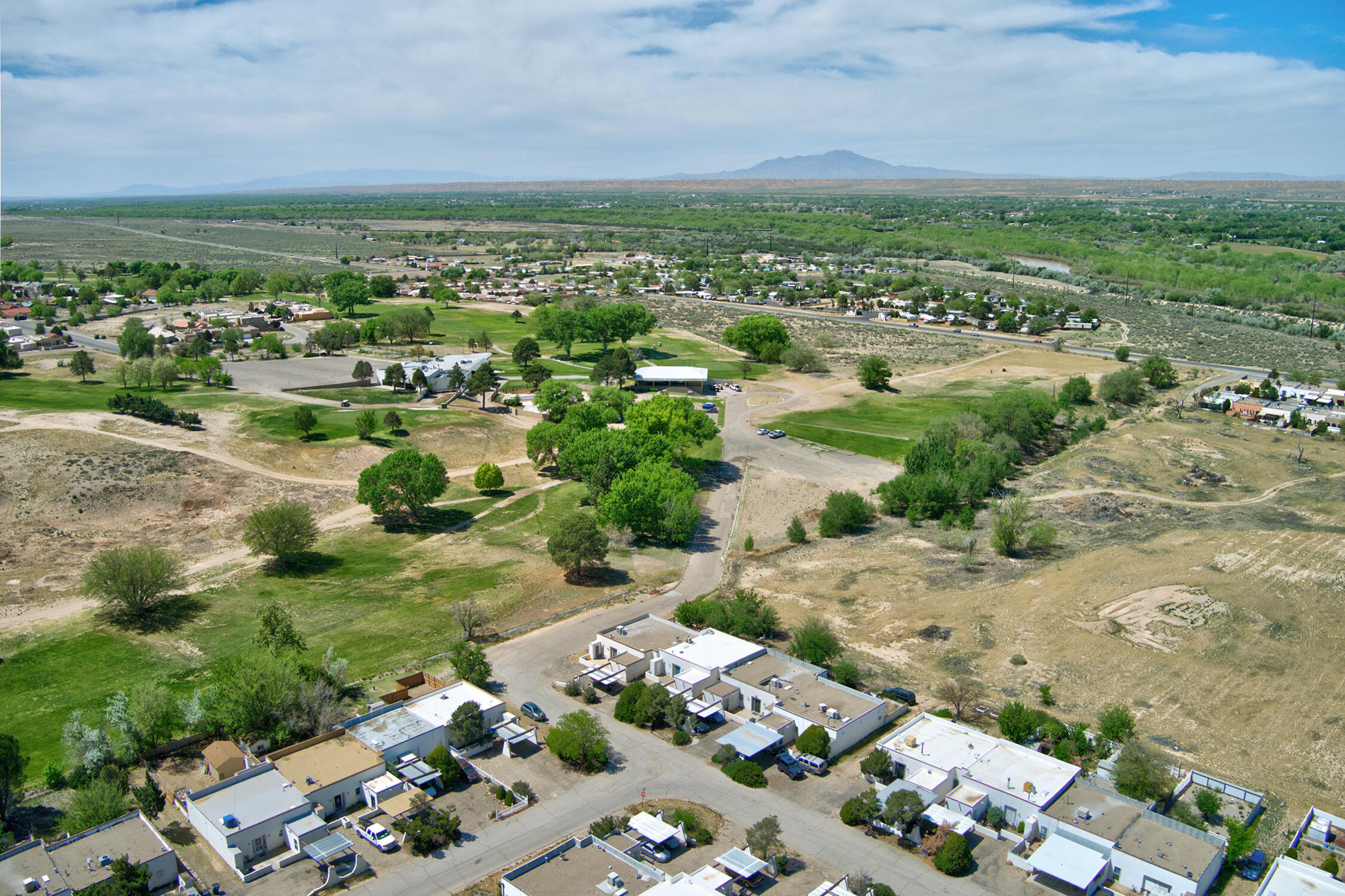 605 Maddox Loop