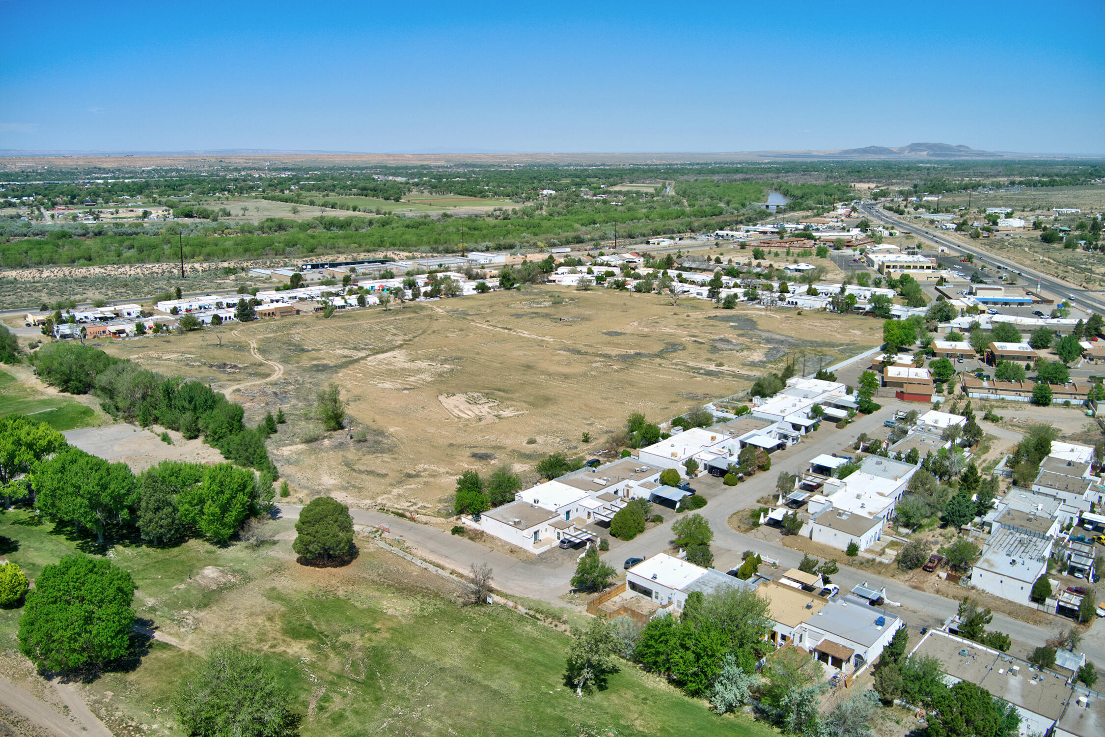 605 Maddox Loop